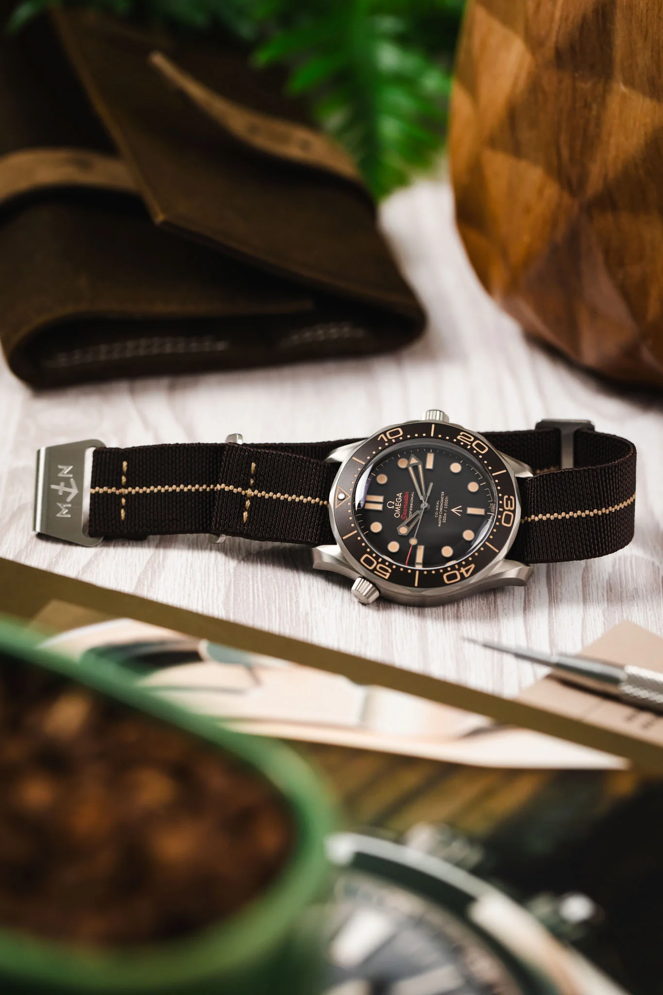 Erika's Originals HAVANA MN™ Strap with MOKKA Centerline - BRUSHED Hardware - Image 4