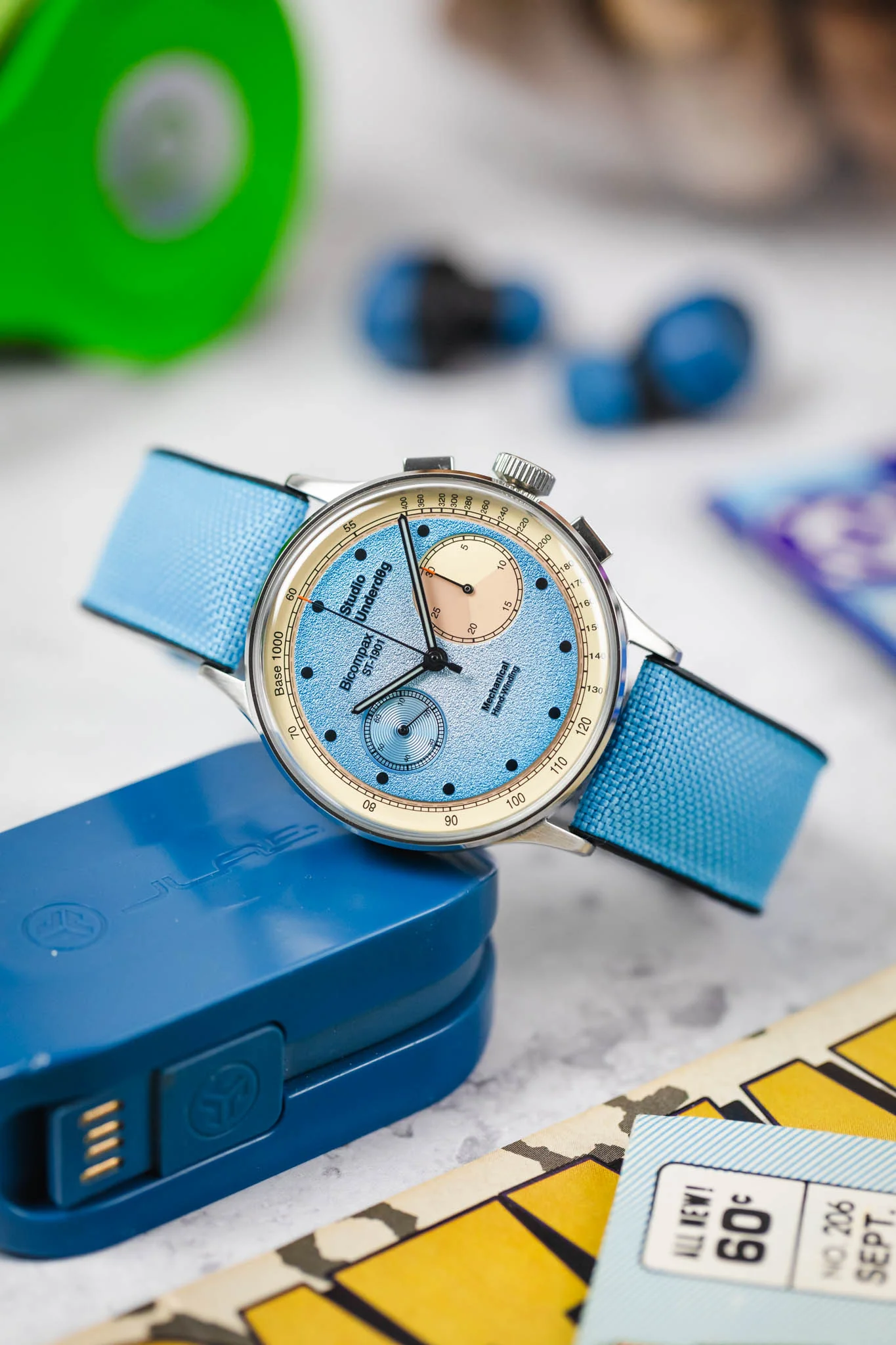 Hirsch ARNE Animal-Free Sailcloth Effect Performance Watch Strap - TURQUOISE - Image 4
