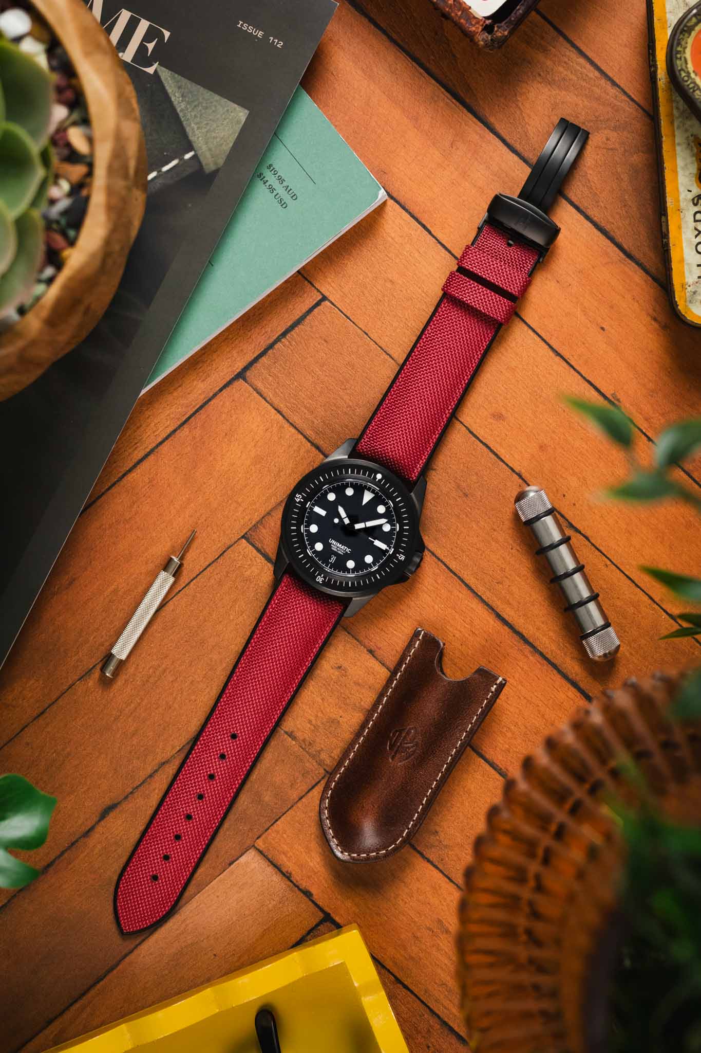 Hirsch ARNE Sailcloth Effect Performance Watch Strap - BURGUNDY - Image 14