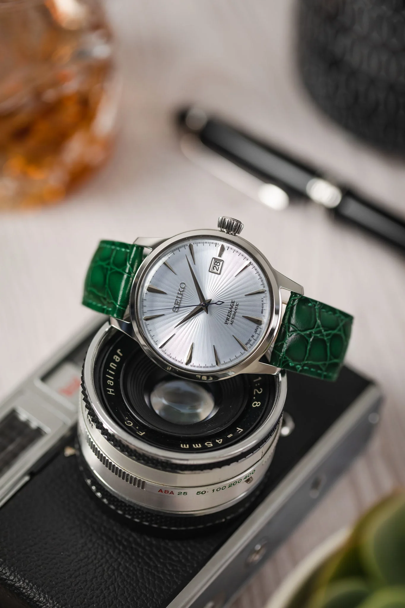 Hirsch CROCOGRAIN Crocodile Embossed Leather Watch Strap in GREEN - Image 4