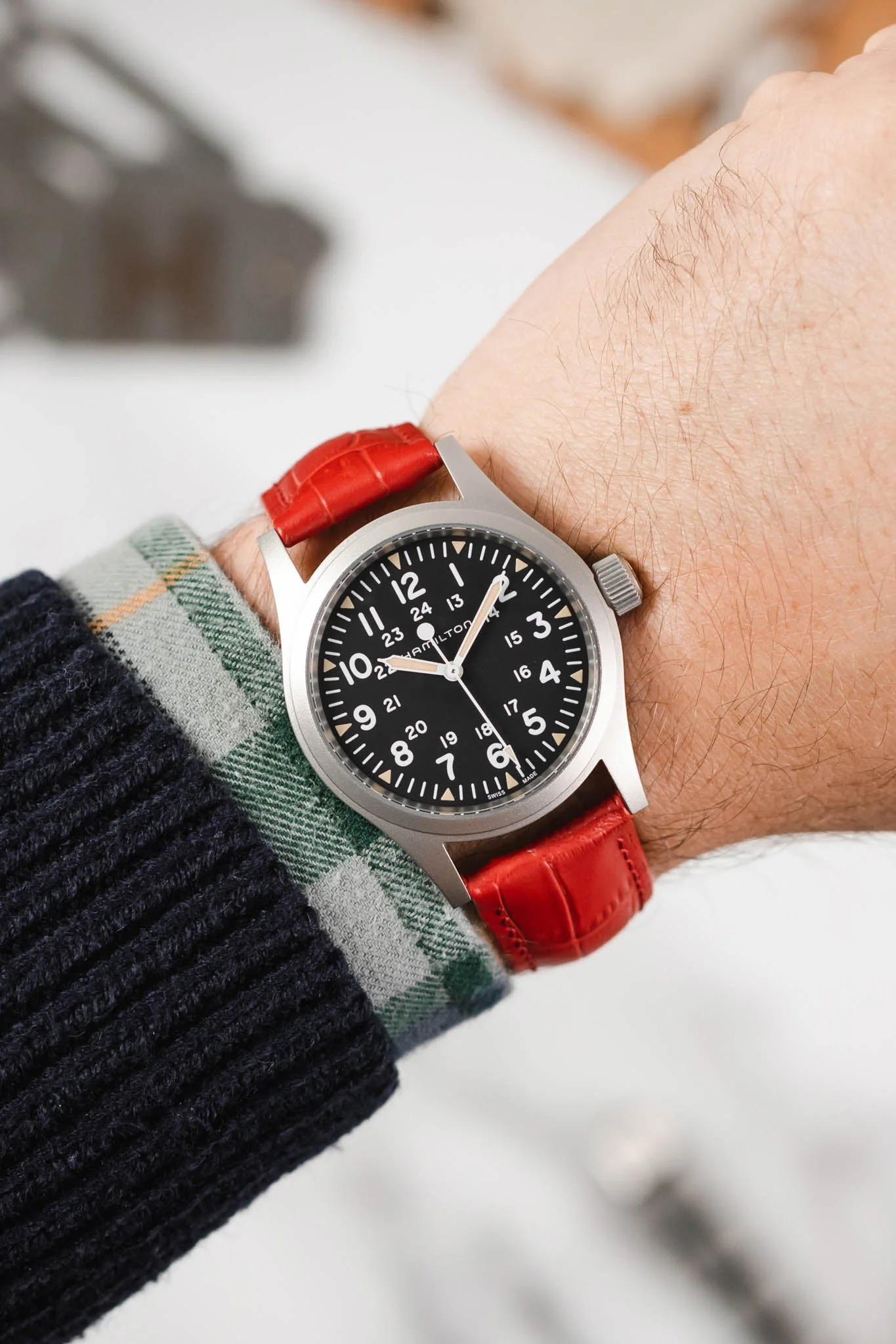 Hirsch DUKE Alligator Embossed Leather Watch Strap in RED - Image 2