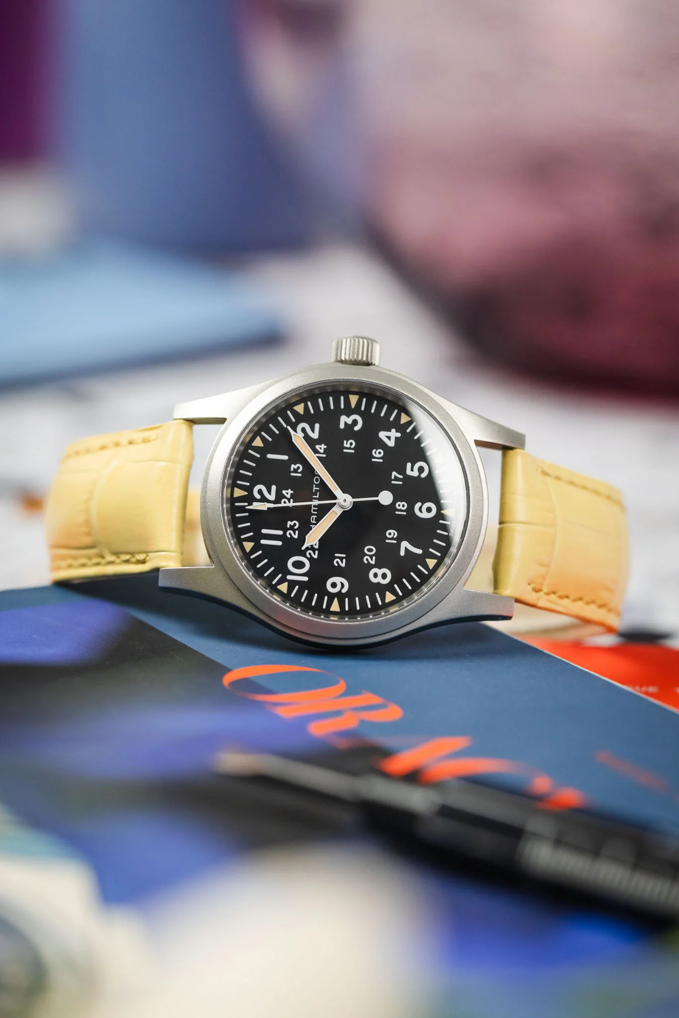 Hirsch DUKE Alligator Embossed Leather Watch Strap in YELLOW - Image 4