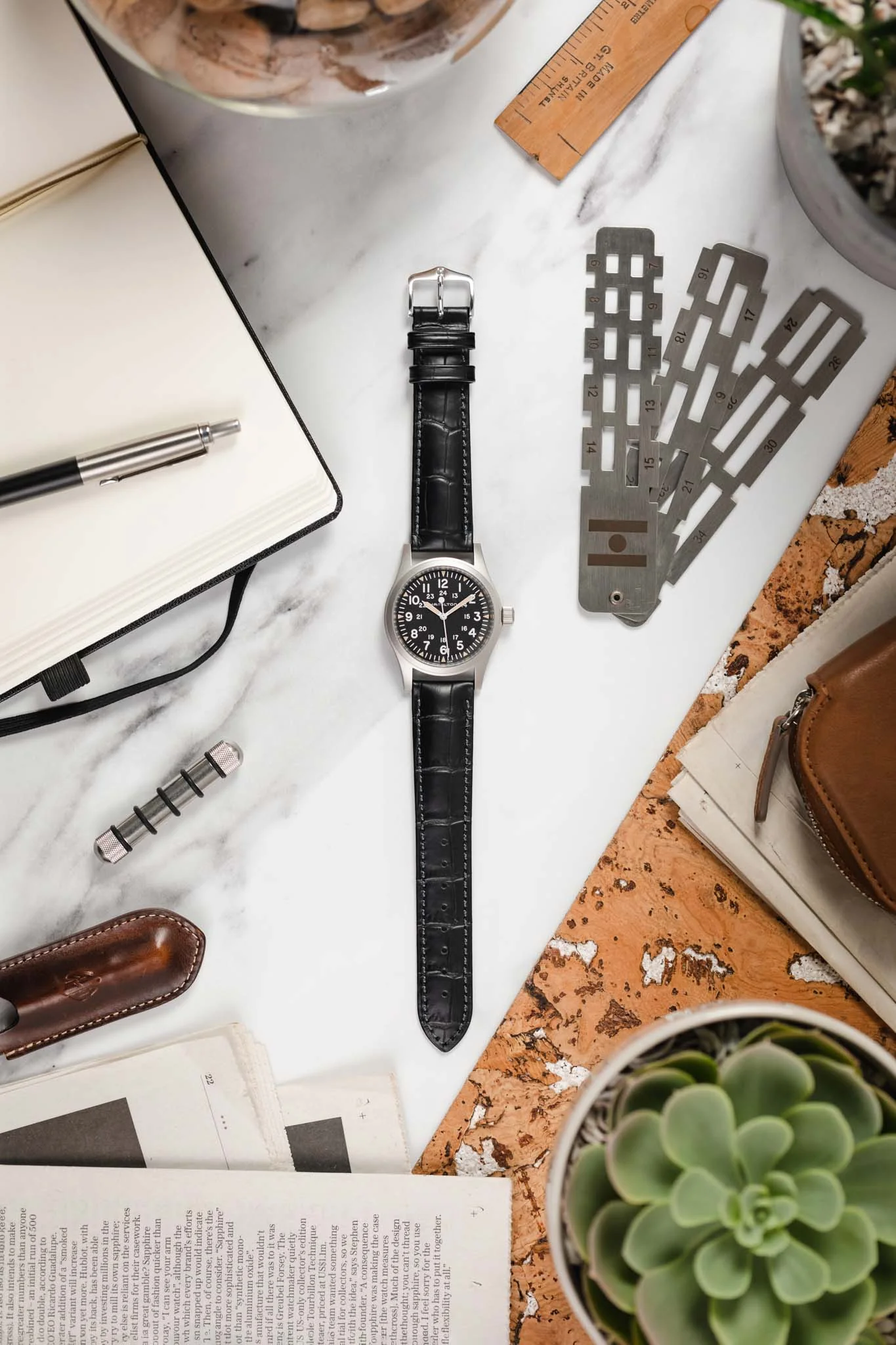 Hirsch DUKE Black Quick-Release Alligator Embossed Leather Watch Strap - Image 6