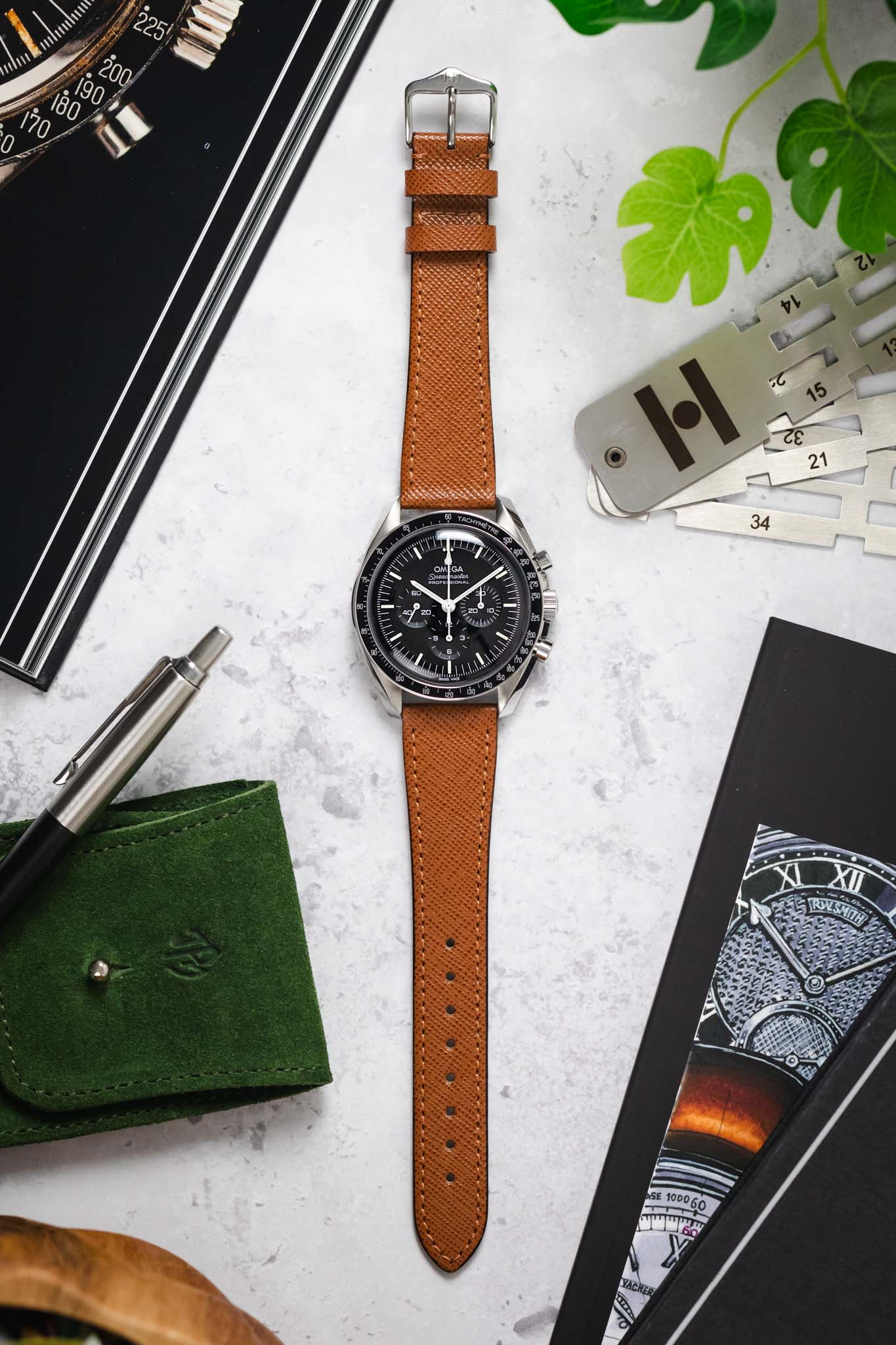 Hirsch GIFFONE Calf Leather Watch Strap in GOLD BROWN - Image 16