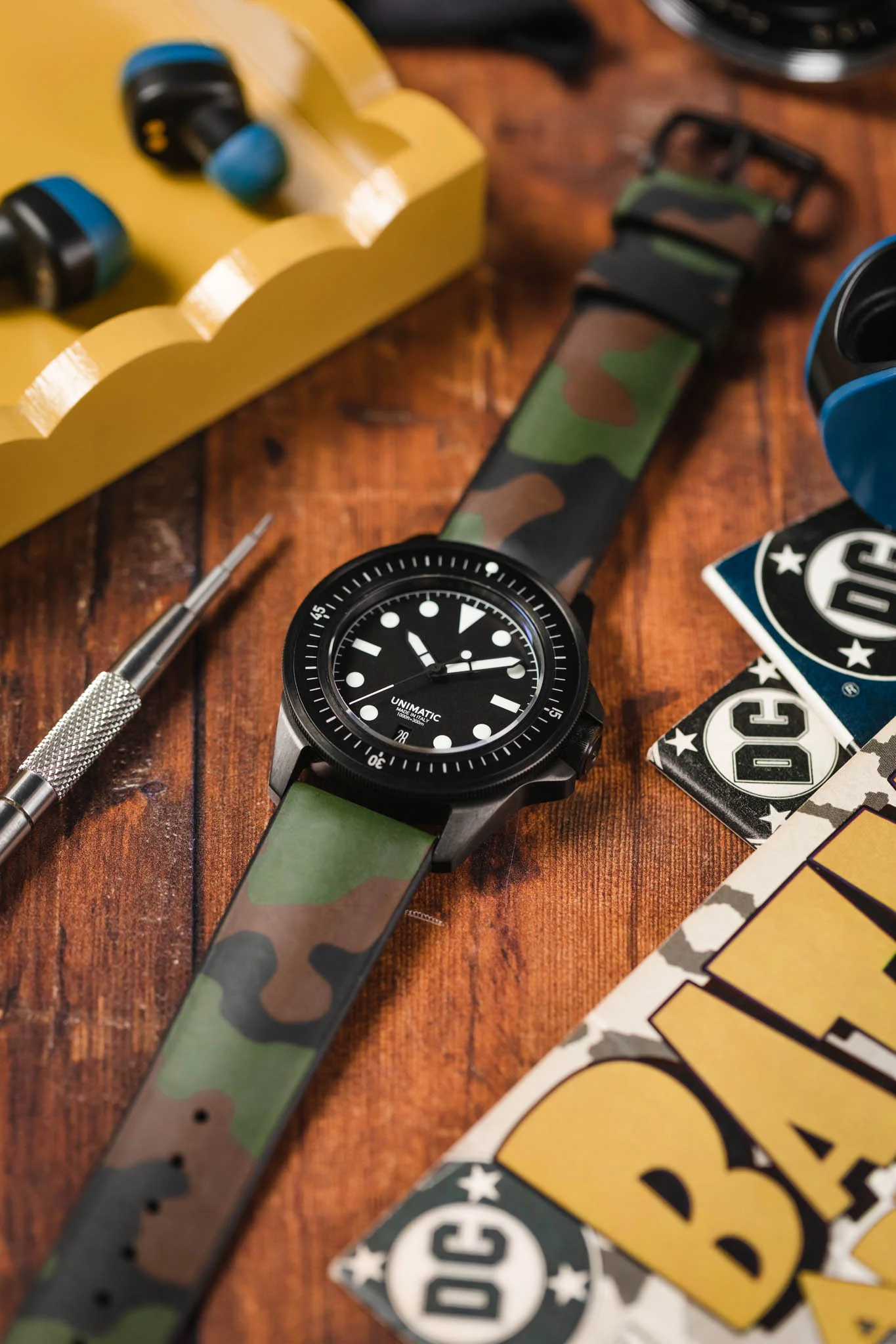 Hirsch JOHN Natural Rubber Green Camo Performance Watch Strap - Image 4