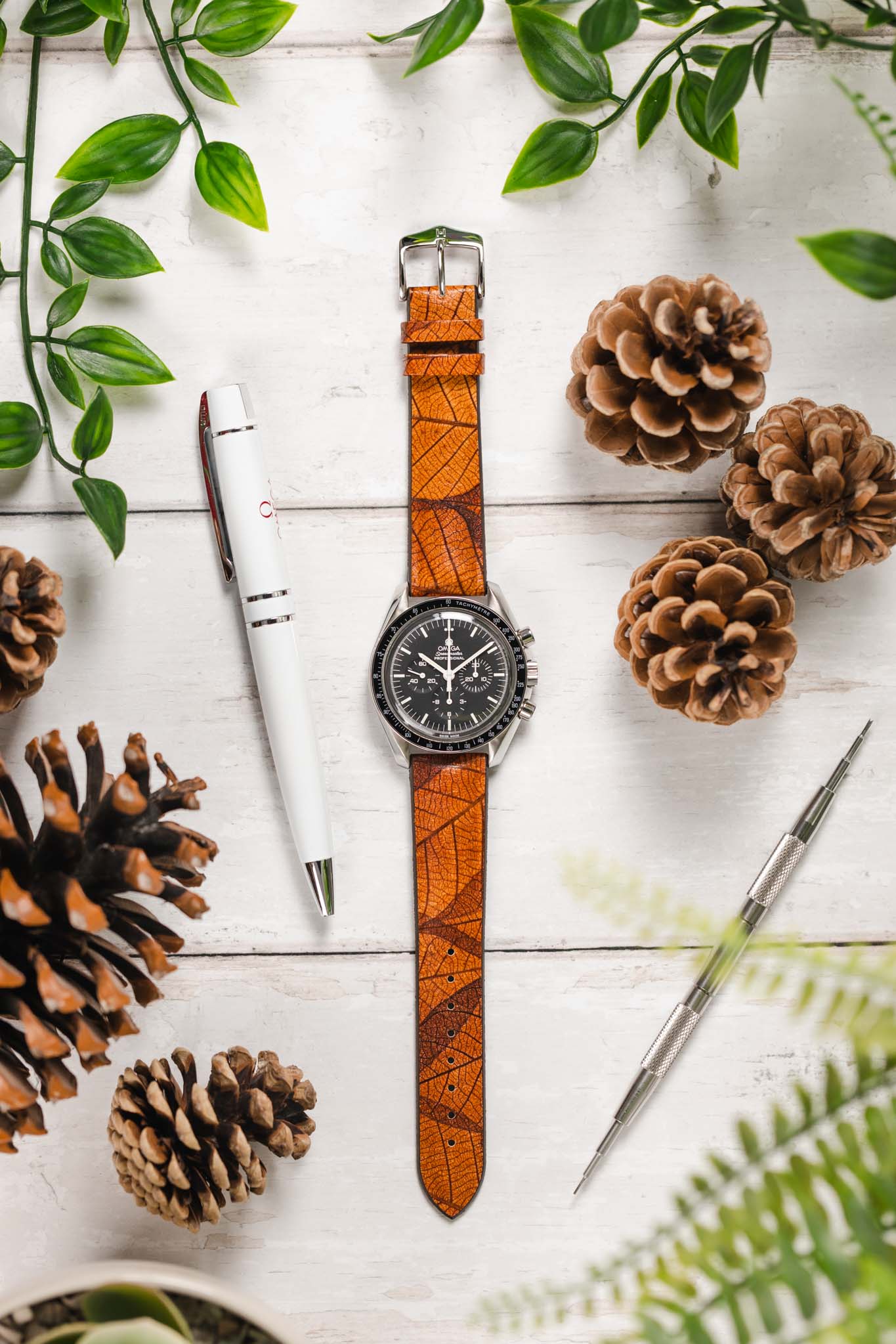 Hirsch LEAF Vegan Performance Rubber Watch Strap in BROWN - Image 13