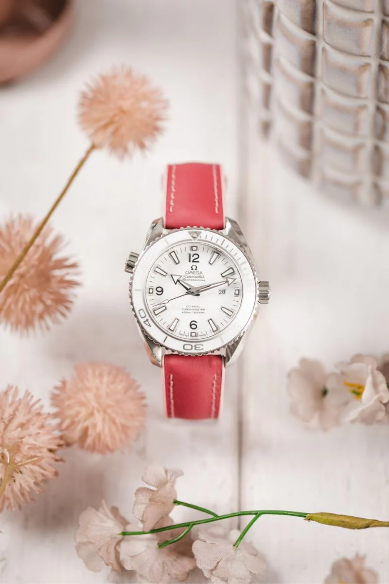 Hirsch LINDSEY Ladies Leather & Rubber Performance Watch Strap in PINK/ROSE - Image 4