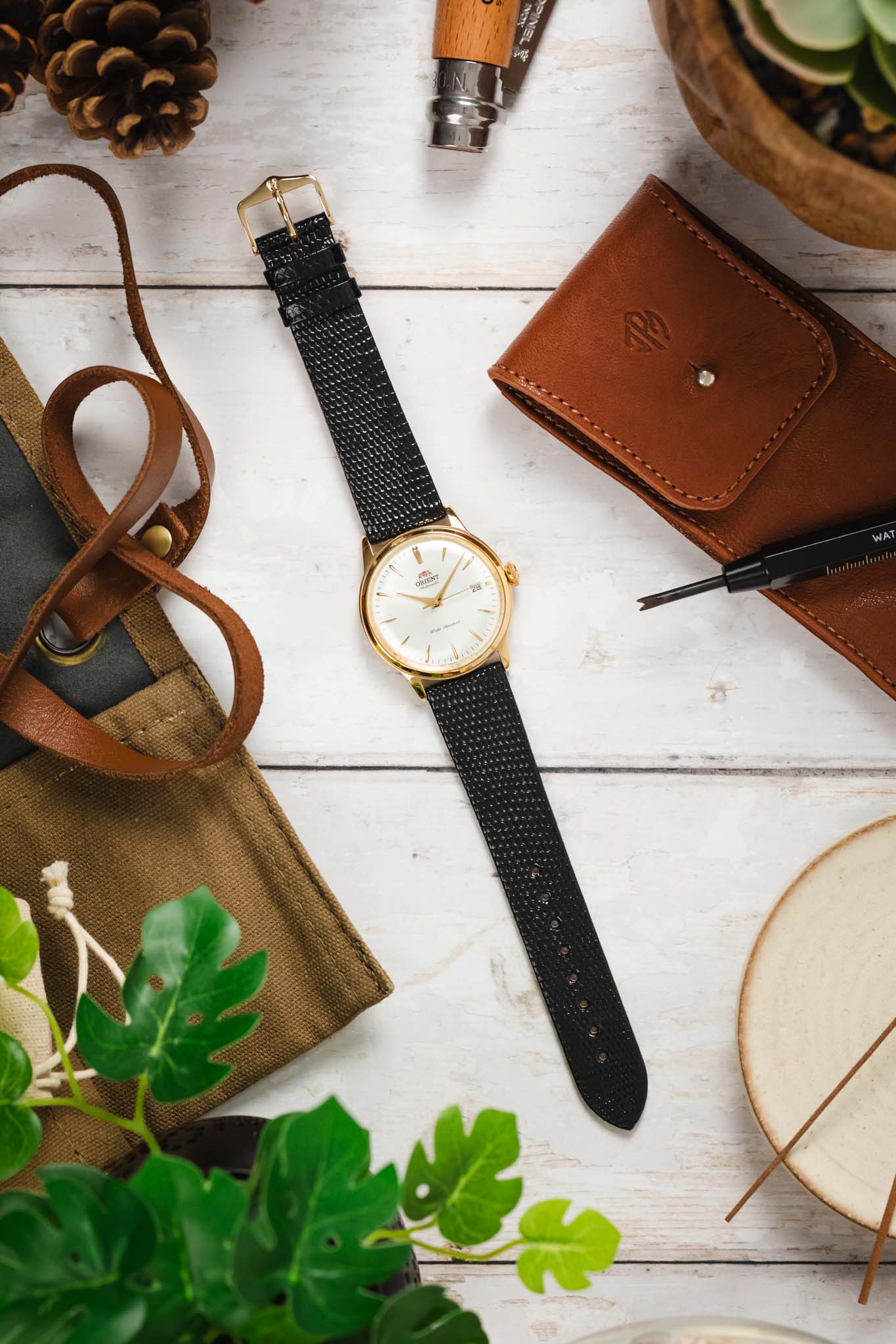 Hirsch LIZARD Leather Watch Strap in BLACK - Image 6
