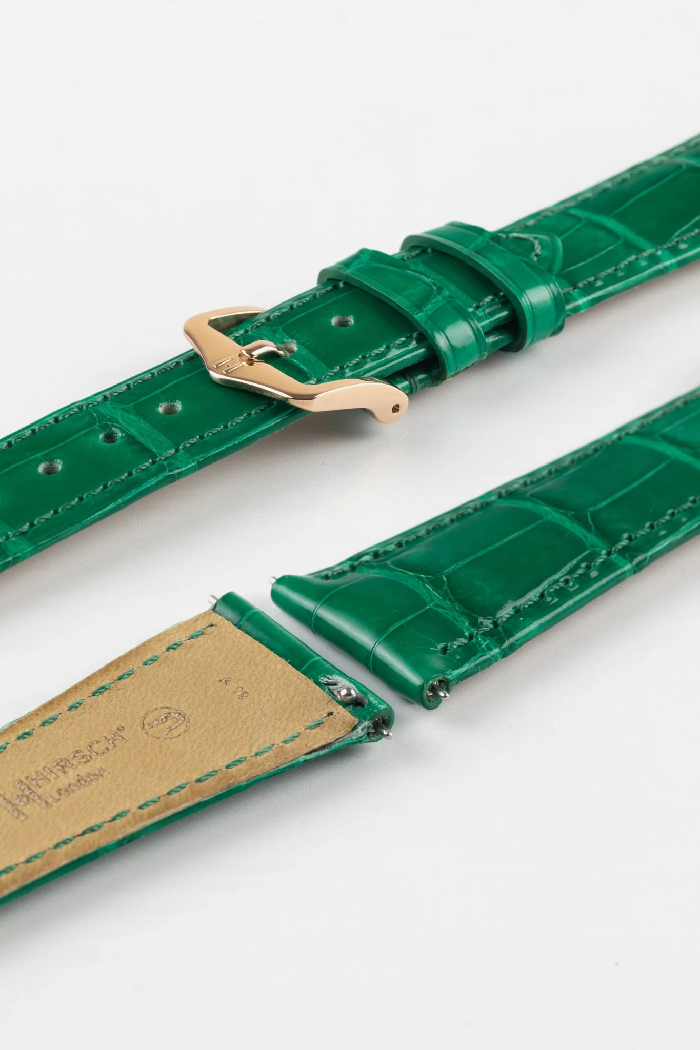 Hirsch LONDON Shiny Alligator Leather Watch Strap in GREEN - Image 8