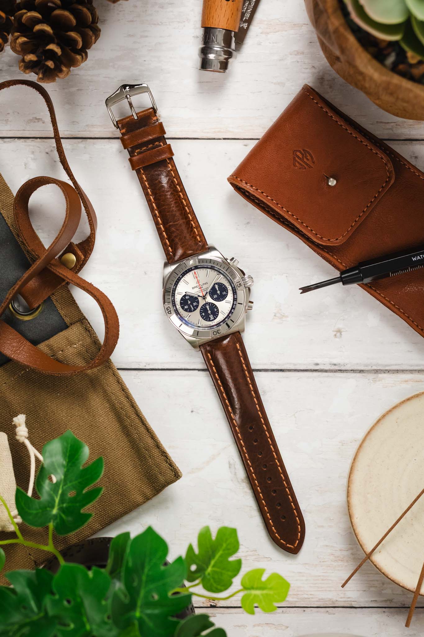 Hirsch LUCCA Tuscan Leather Watch Strap in GOLD BROWN - Image 6