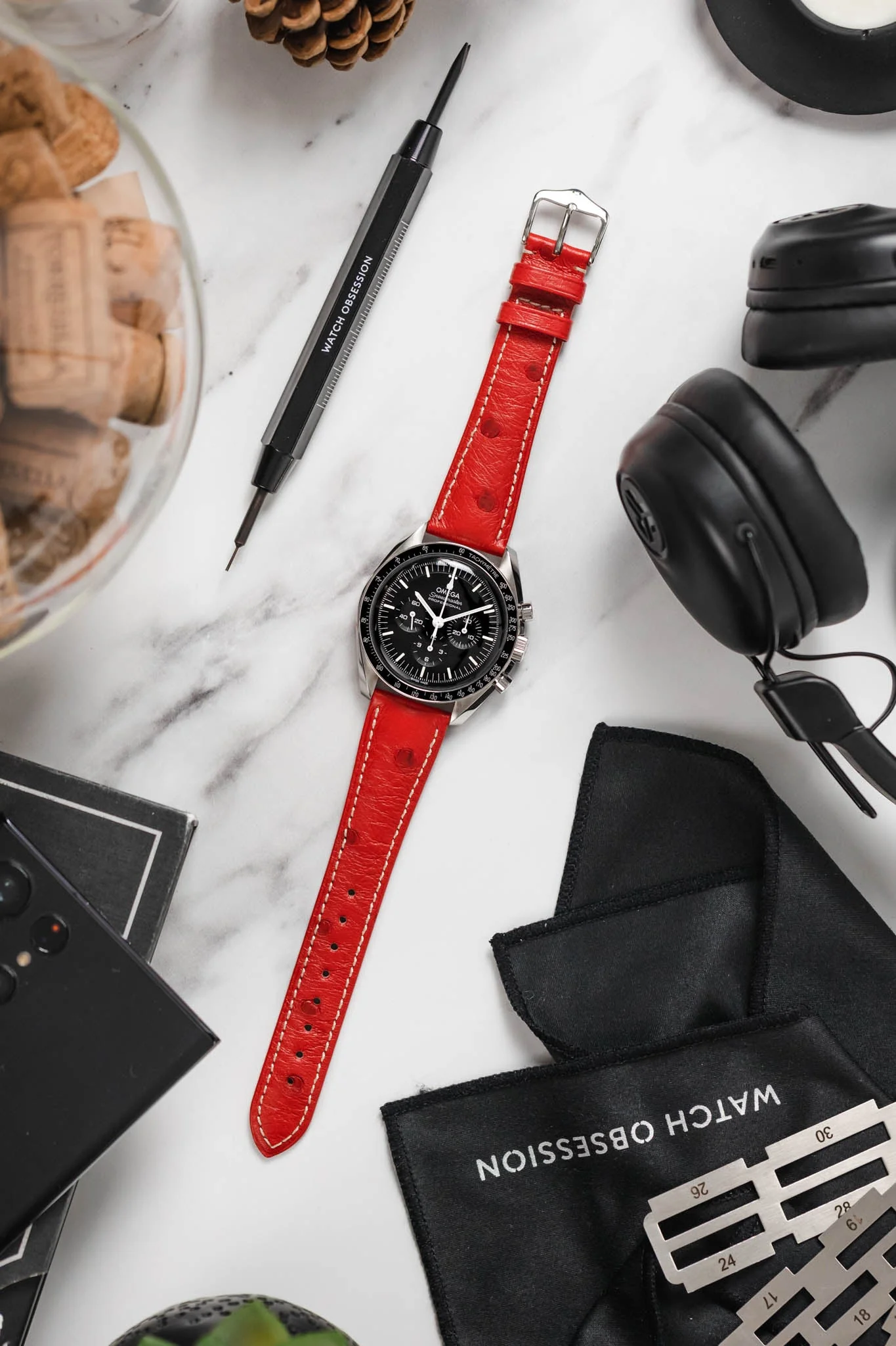 Hirsch MASSAI OSTRICH Leather Watch Strap in RED With WHITE Stitching - Image 6