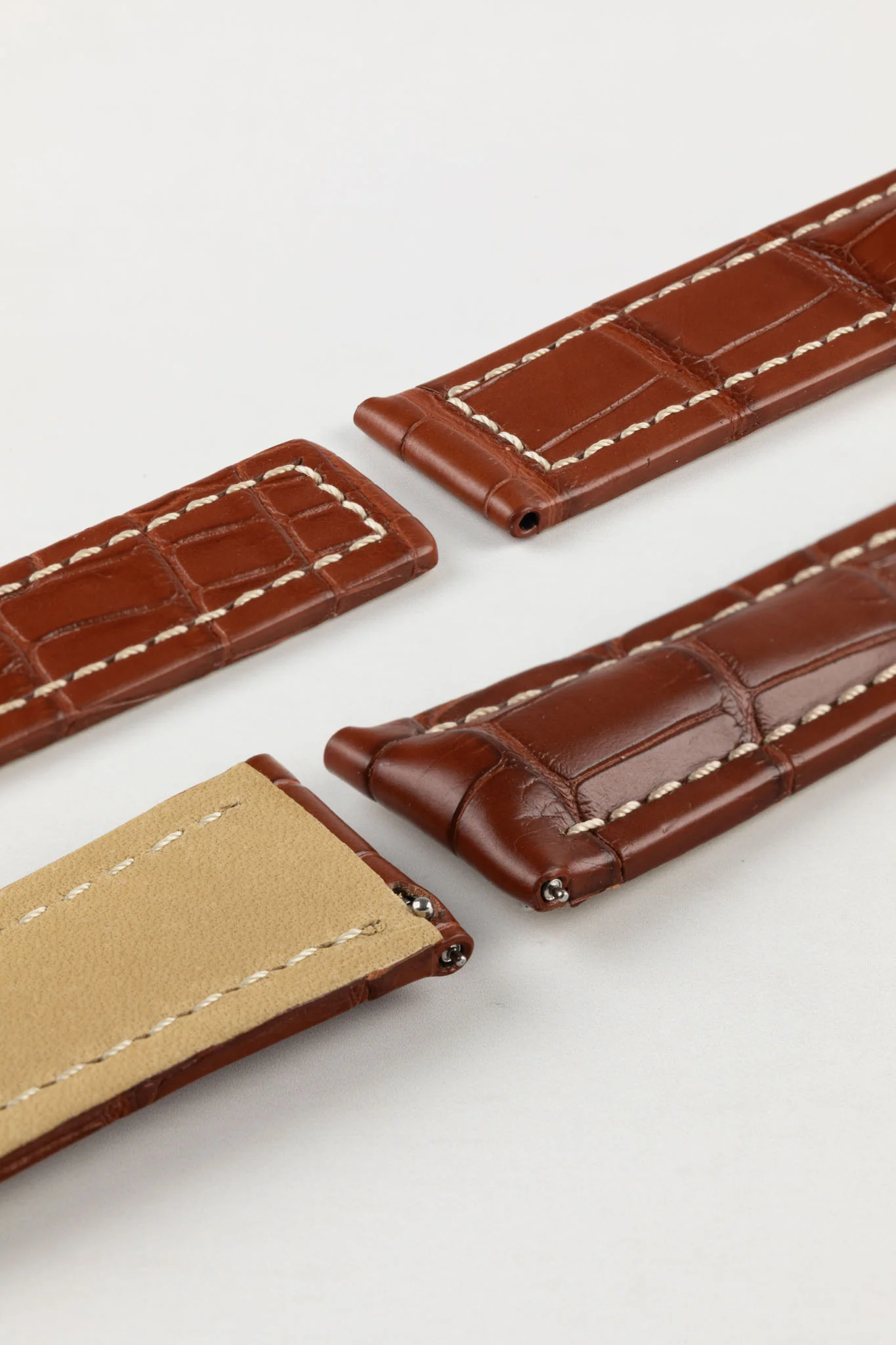 Hirsch NAVIGATOR Alligator Deployment Watch Strap in GOLD BROWN - Image 5