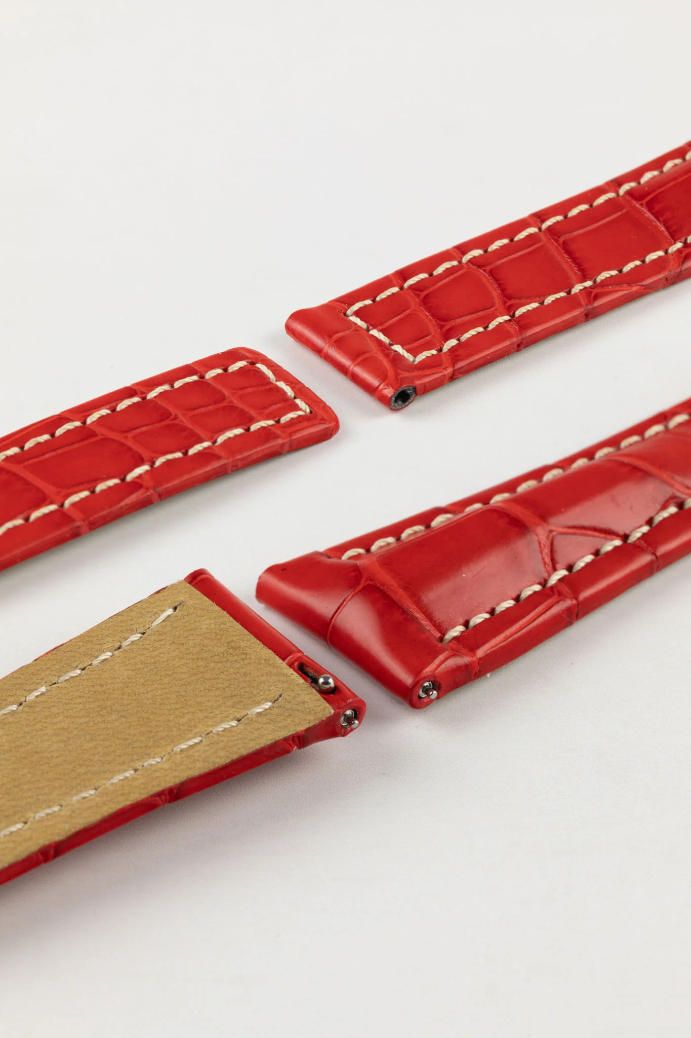 Hirsch NAVIGATOR Alligator Deployment Red Watch Strap - Image 5