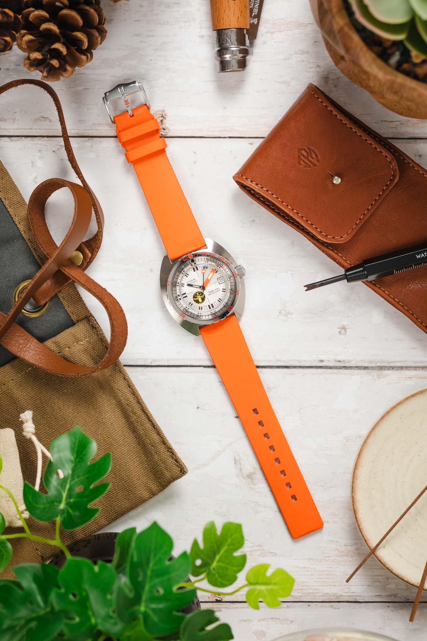 Hirsch PURE Natural Rubber Watch Strap in ORANGE - Image 6