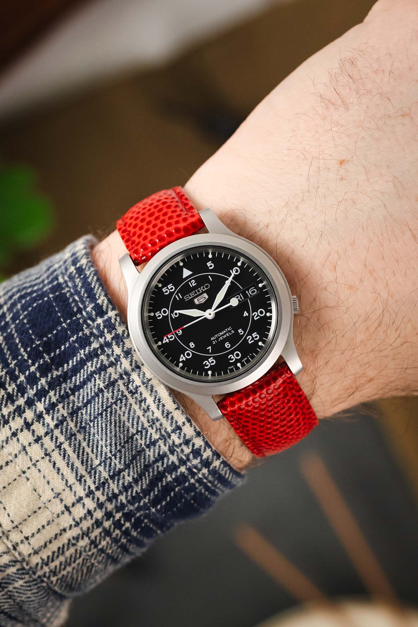 Hirsch RAINBOW Lizard Embossed Leather Watch Strap in RED - Image 2