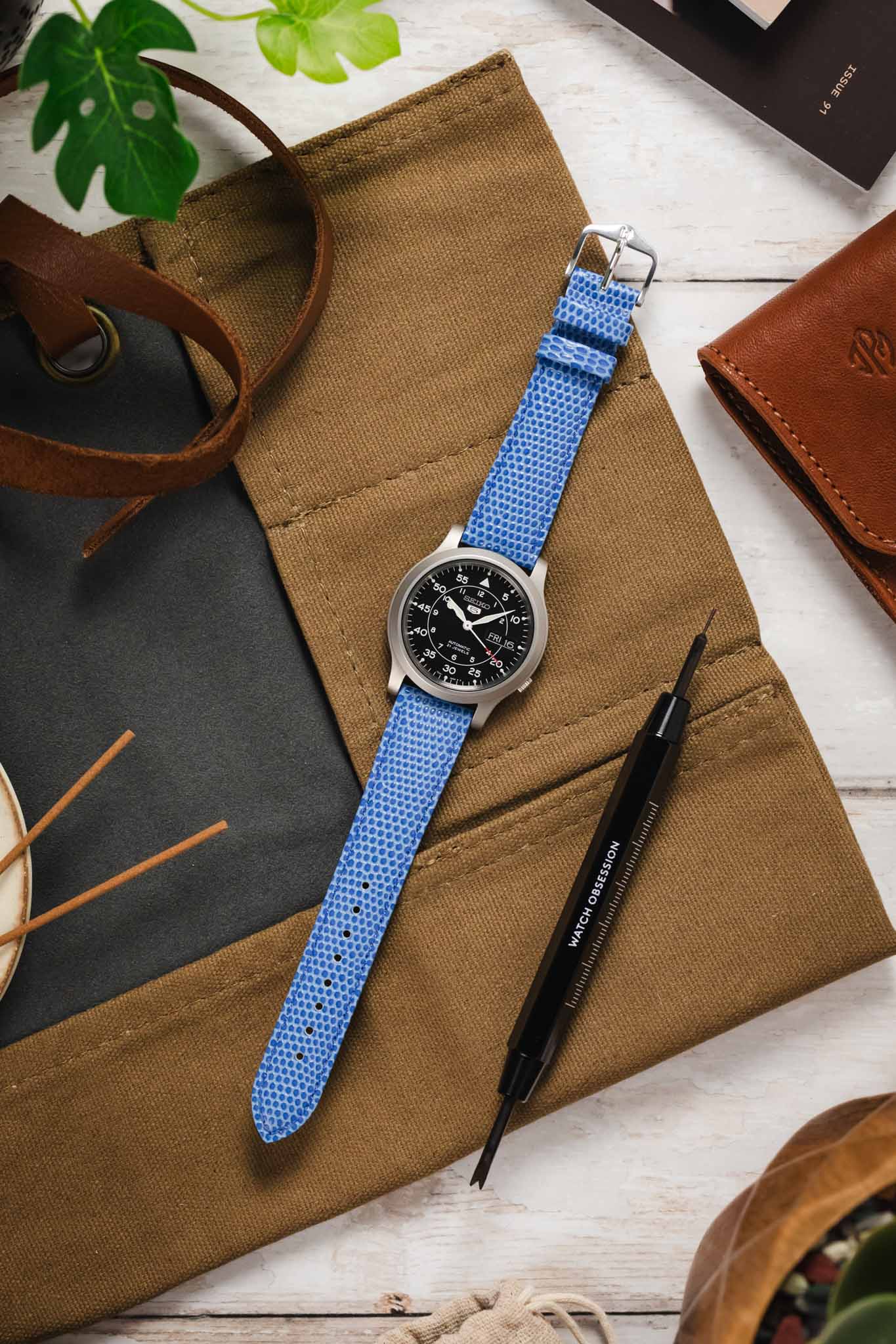 Hirsch RAINBOW Lizard Embossed Leather Watch Strap in ROYAL BLUE - Image 6