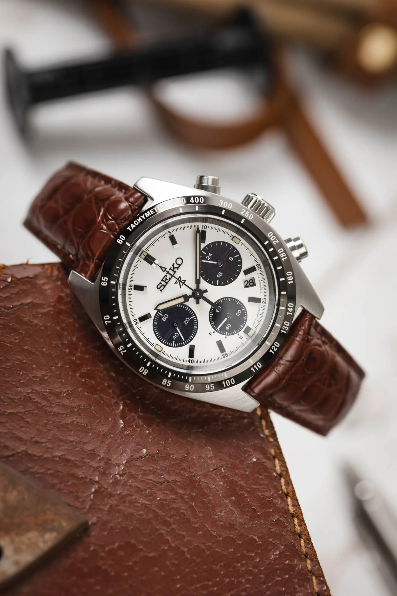Hirsch REGENT Genuine Alligator Leather Watch Strap in BROWN - Image 4