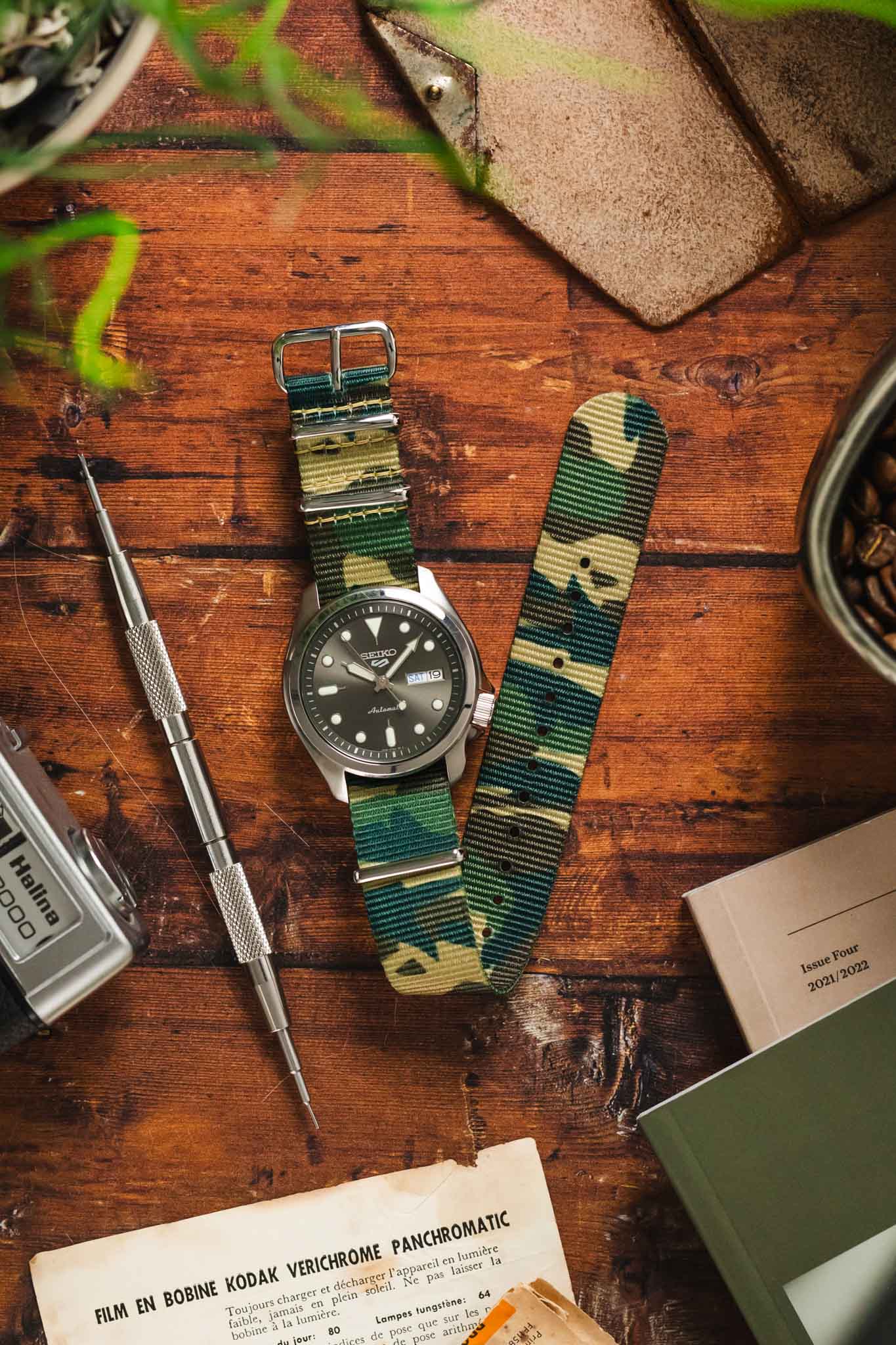 Hirsch RUSH Nylon One-Piece Watch Strap in GREEN CAMOUFLAGE - Image 6