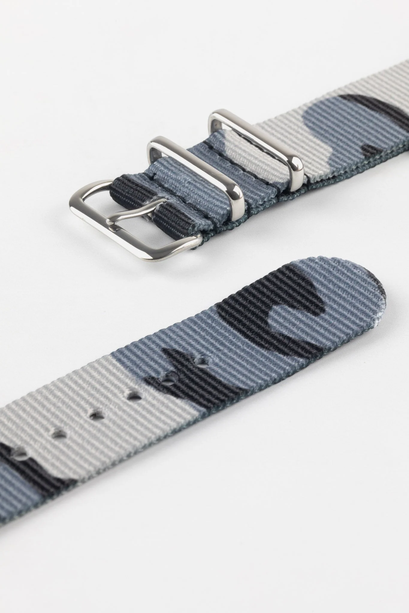 Hirsch RUSH Nylon One-Piece Watch Strap in GREY CAMOUFLAGE - Image 3