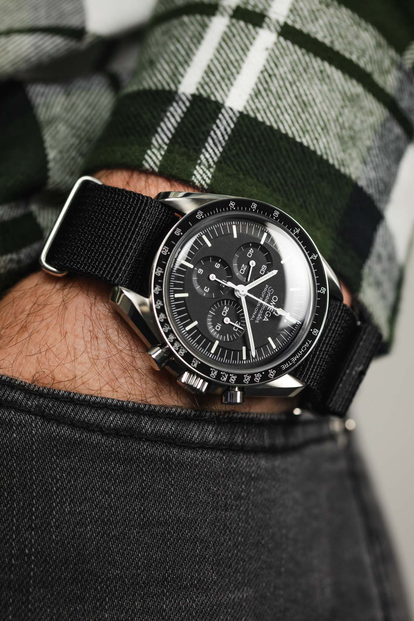 Hirsch RUSH RECYCLED Polyester Watch Strap in BLACK - Image 6
