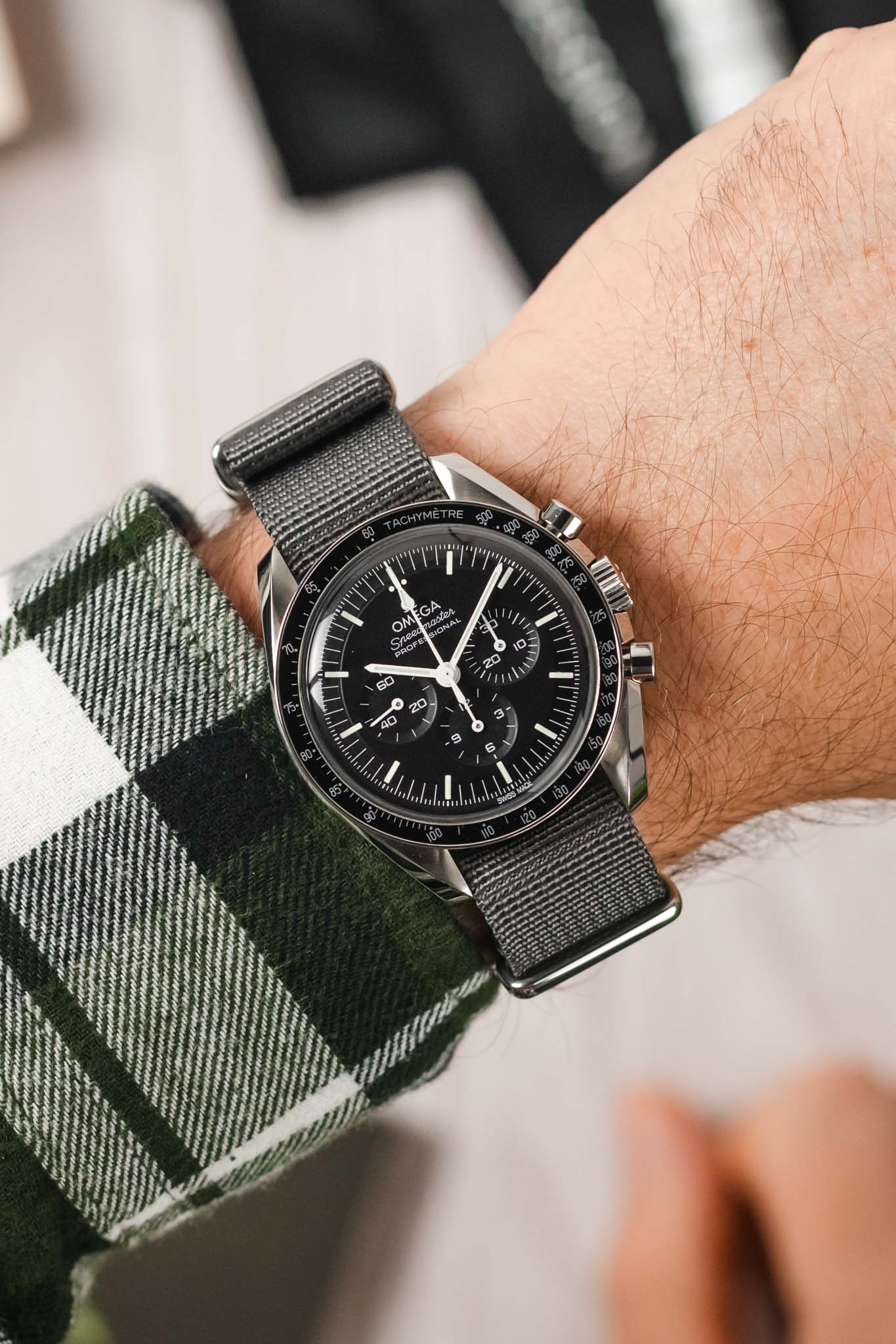 Hirsch RUSH RECYCLED Polyester Watch Strap in GREY - Image 2