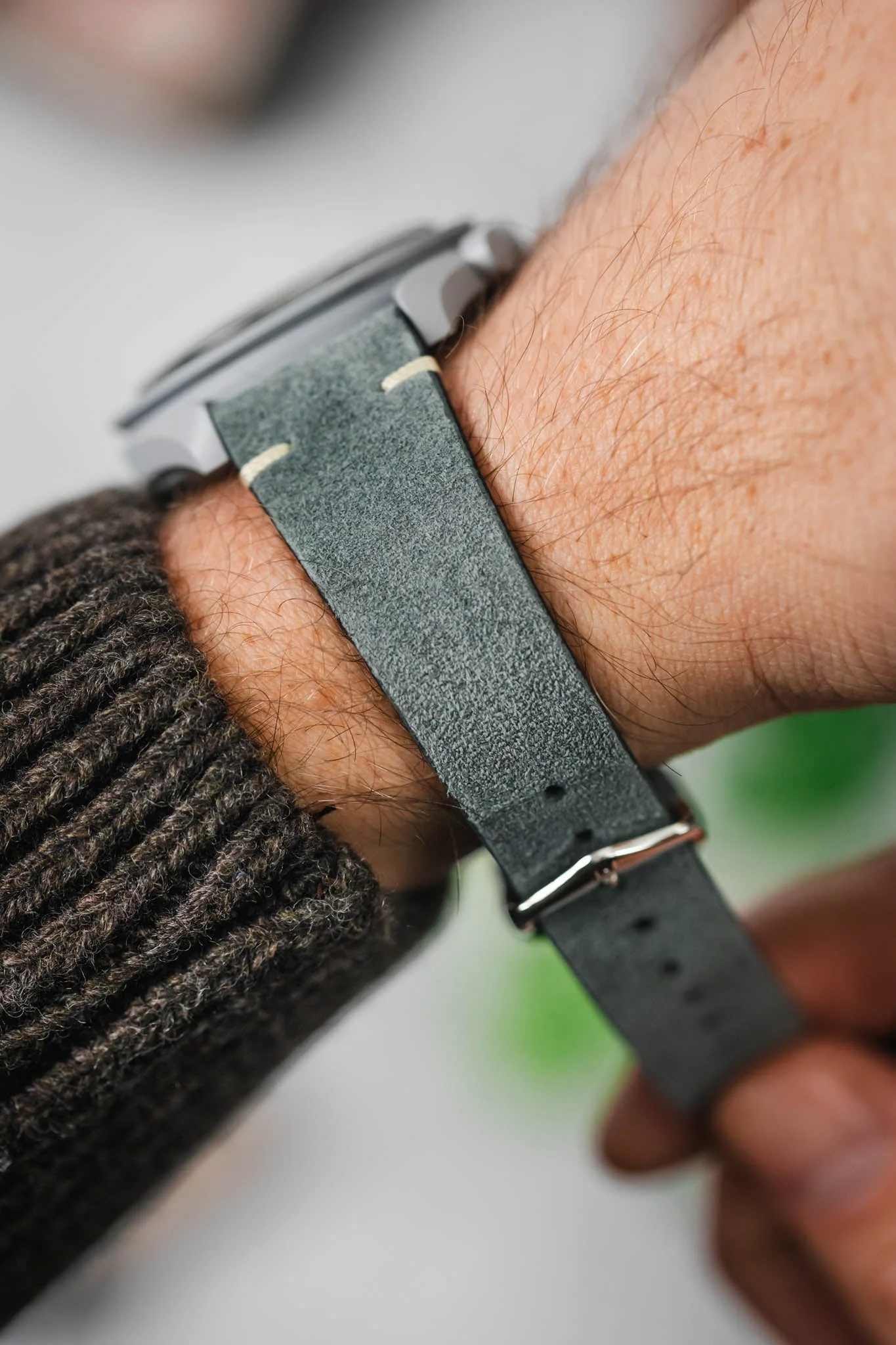 Hirsch SERRO Suede Watch Strap in Grey - Image 6