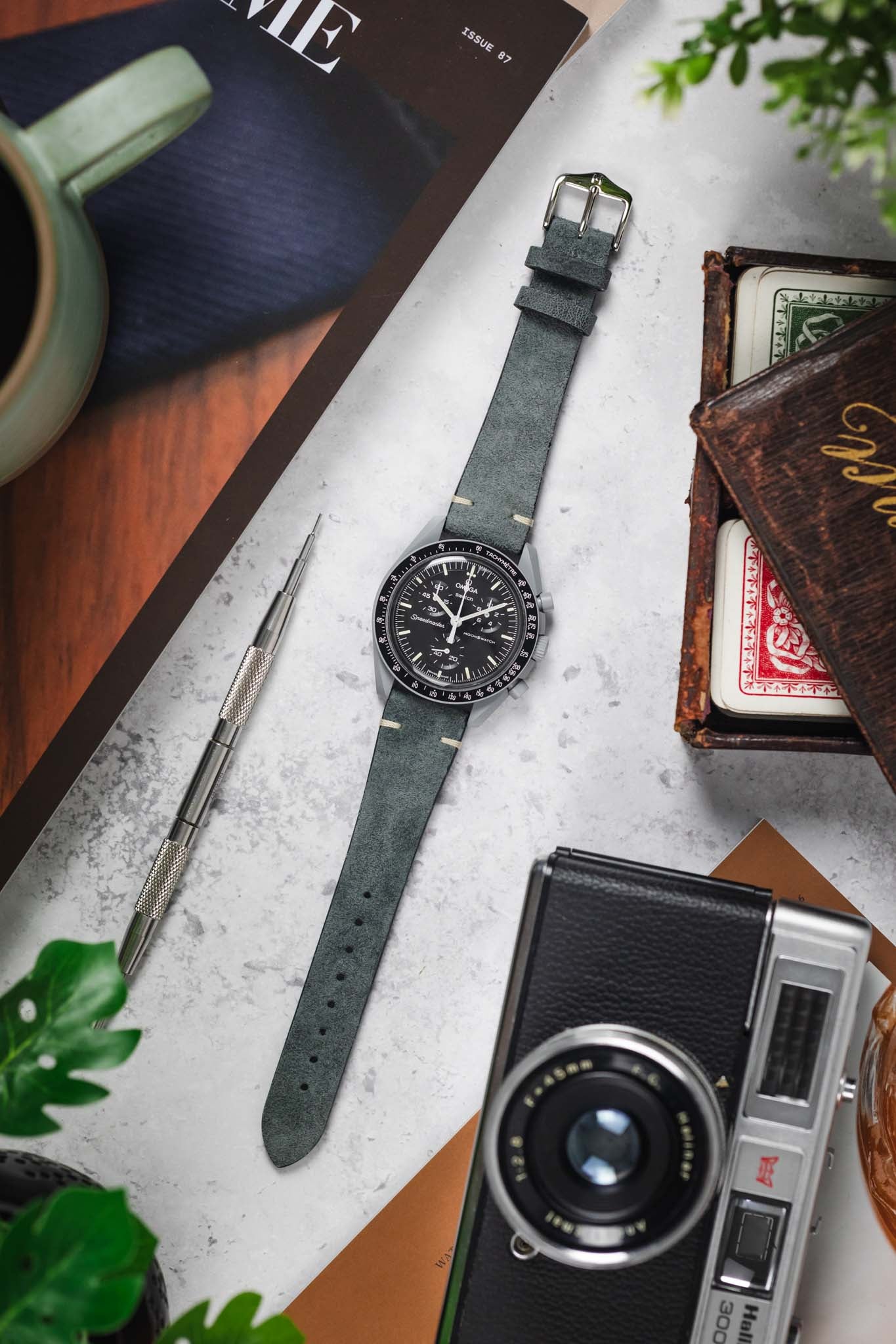 Hirsch SERRO Suede Watch Strap in Grey - Image 8