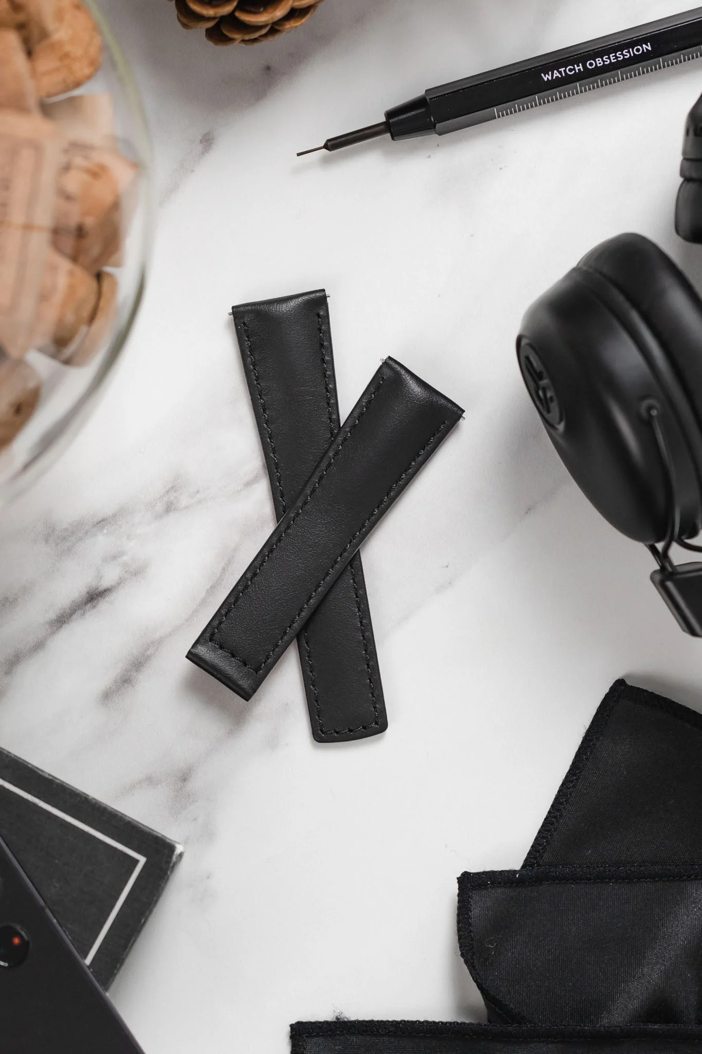 Hirsch SPEED Calfskin Deployment Watch Strap in BLACK - Image 4