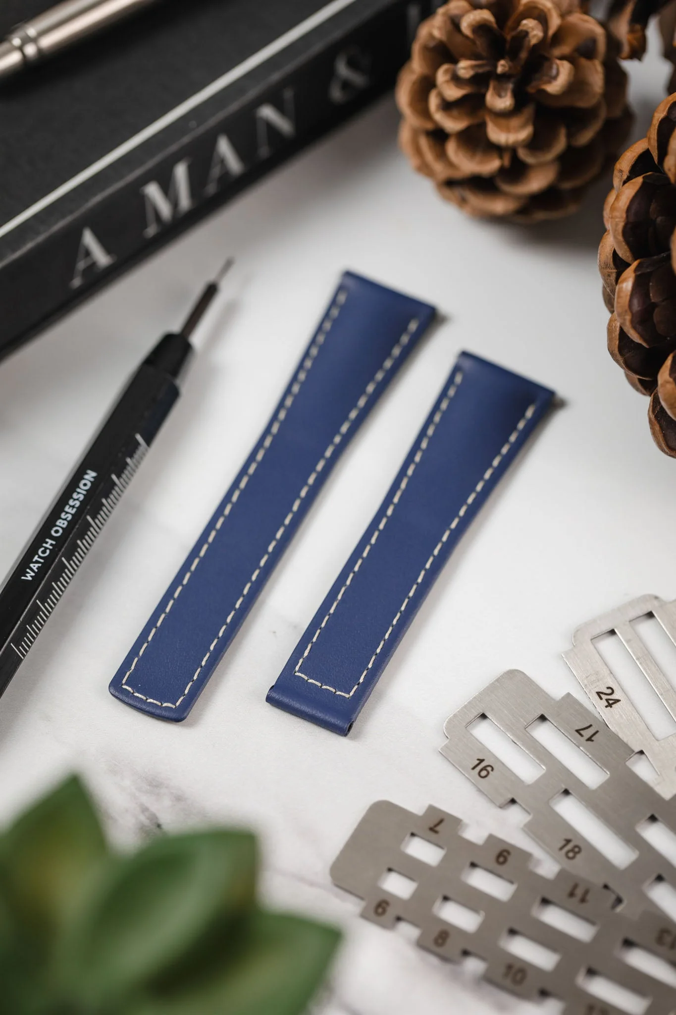Hirsch SPEED Calfskin Deployment Watch Strap in BLUE/WHITE - Image 2