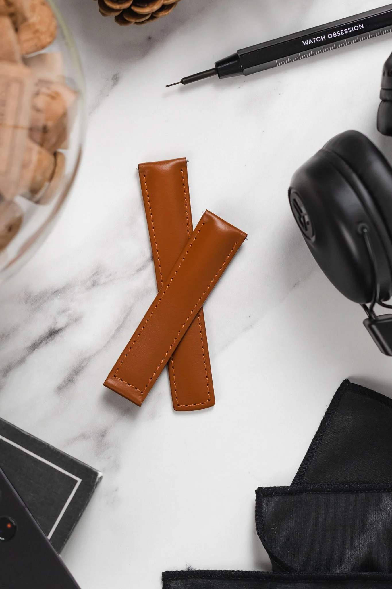 Hirsch SPEED Calfskin Deployment Watch Strap in GOLD BROWN - Image 4