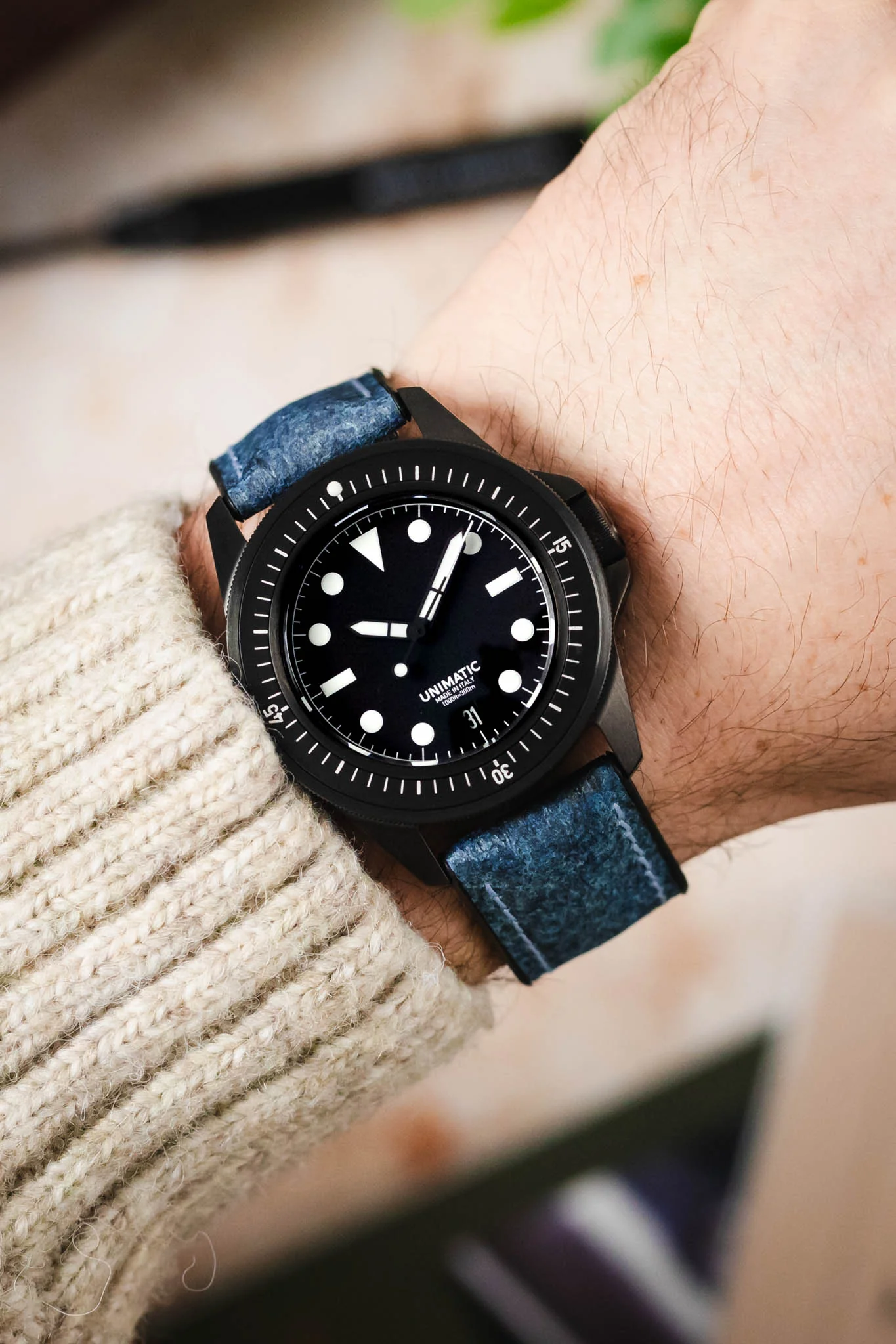 Hirsch STONE Performance Watch Strap - BLUE - Image 2