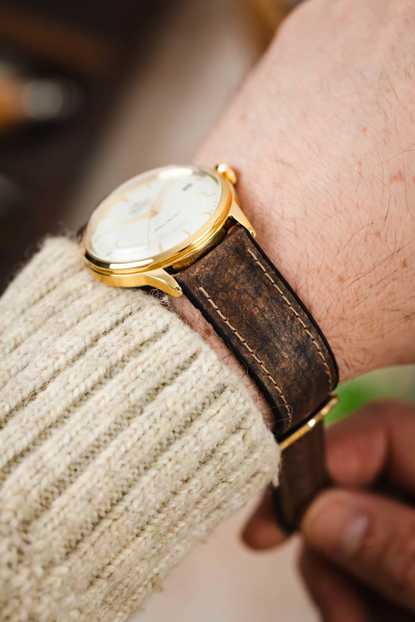 Hirsch STONE Performance Watch Strap - BROWN - Image 6