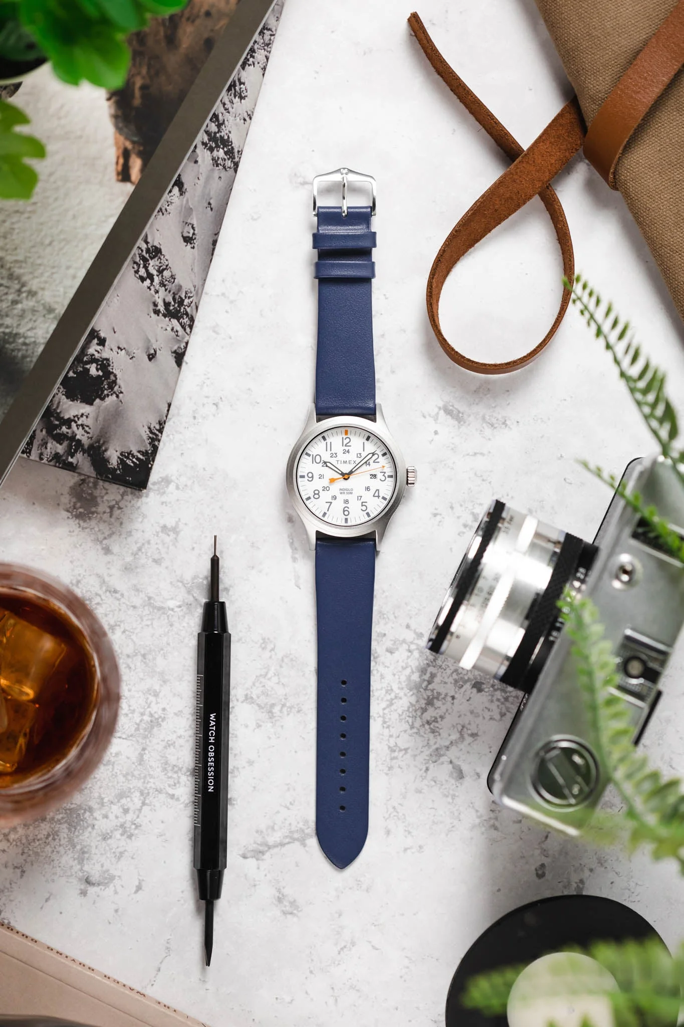 Hirsch TORONTO NQR Fine-Grained Leather Watch Strap in BLUE - Image 6