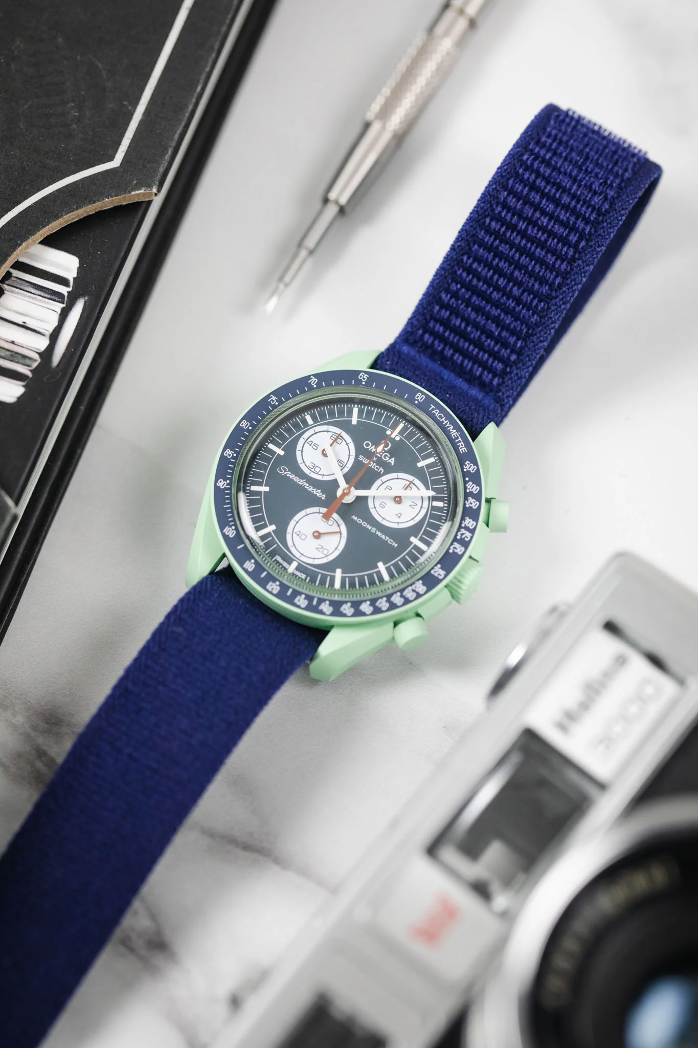 Hirsch VOCEM Fabric Watch Strap in BLUE - Image 6