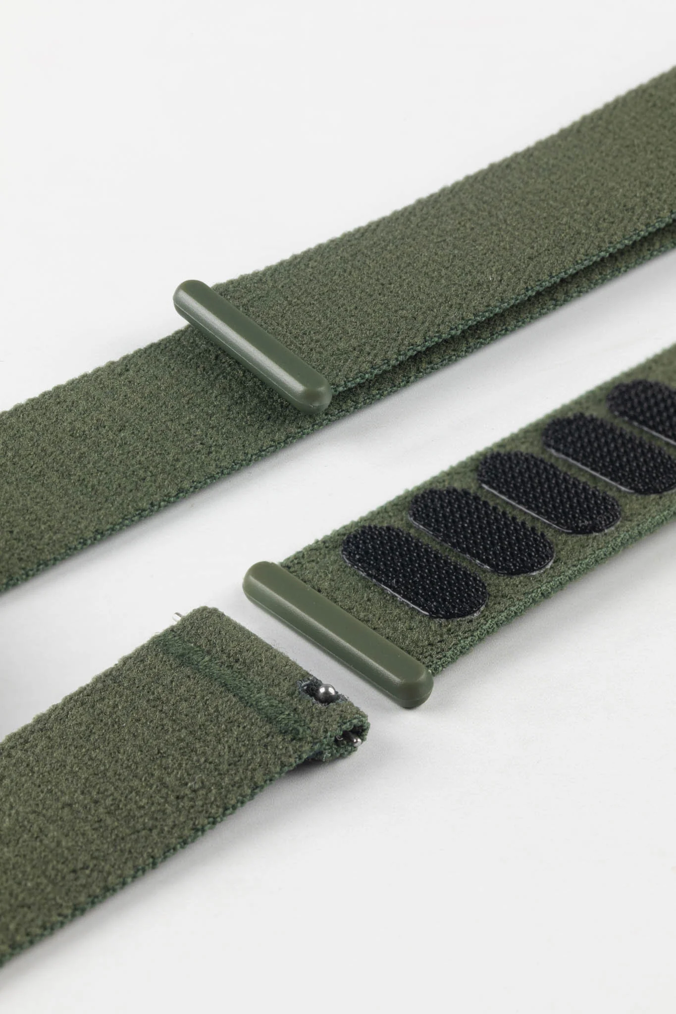 Hirsch VOCEM Fabric Watch Strap in GREEN - Image 5