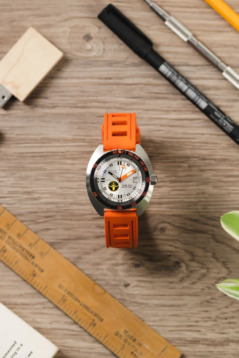 ISOfrane Rubber Dive Watch Strap in ORANGE - Image 4