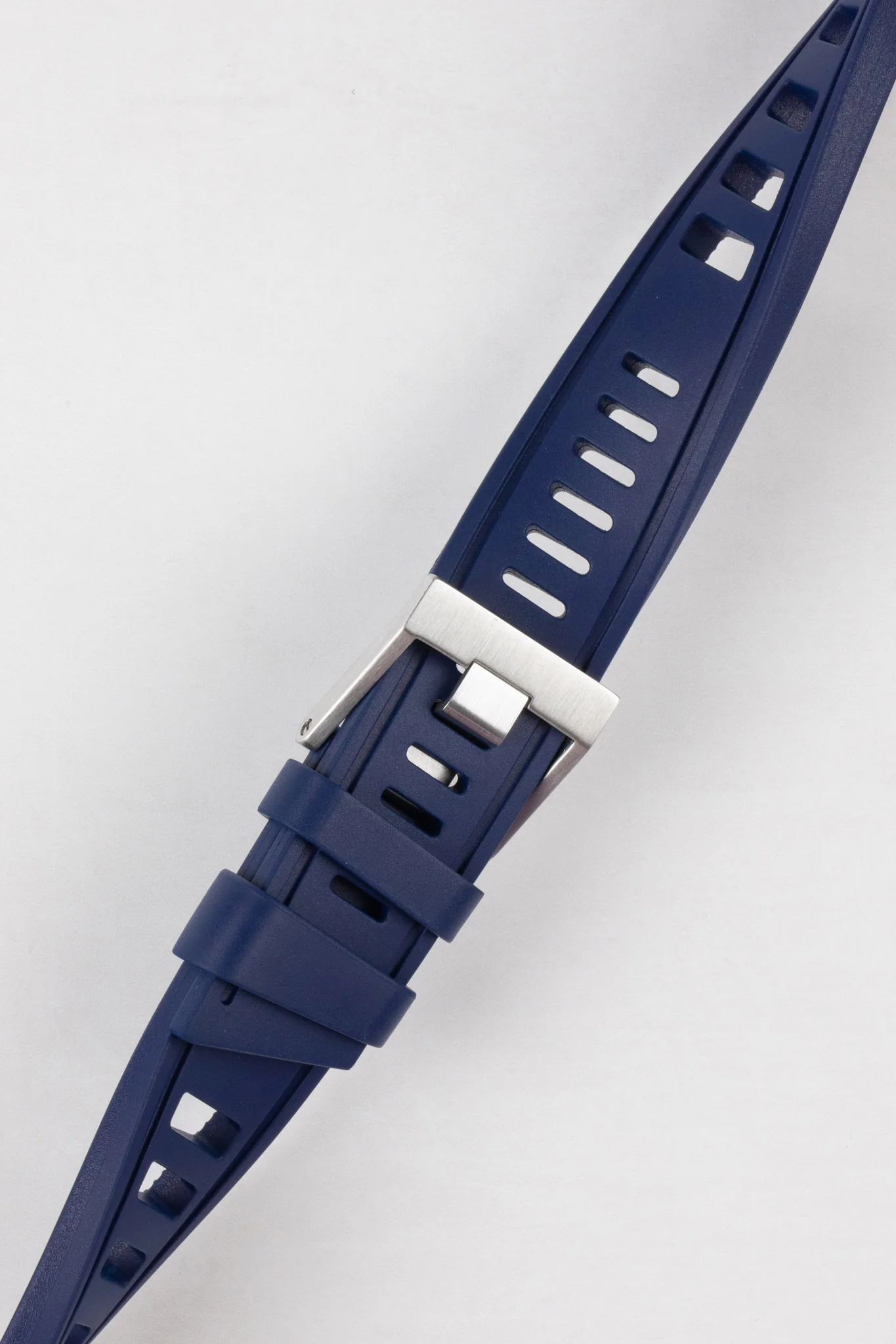 ISOfrane Rubber Dive Watch Strap in TRUE BLUE - Image 3