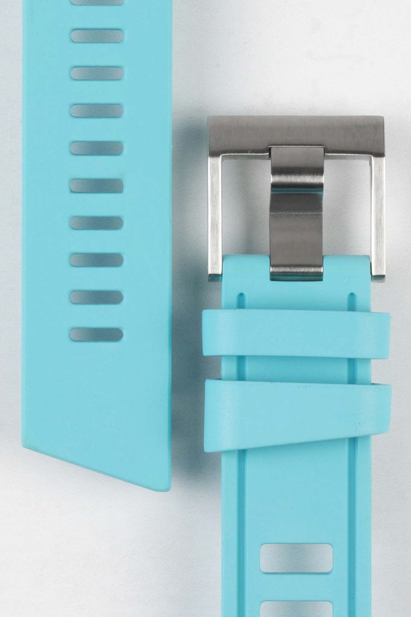 ISOfrane Rubber Dive Watch Strap in TURQUOISE - Image 5