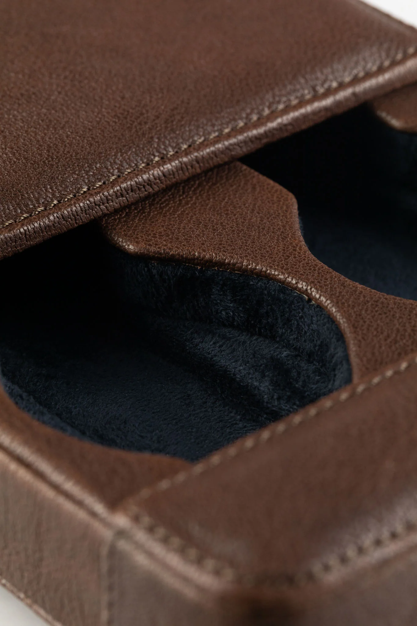 JPM 2-Watch Leather Sliding Storage Case in AGED BROWN - Image 5