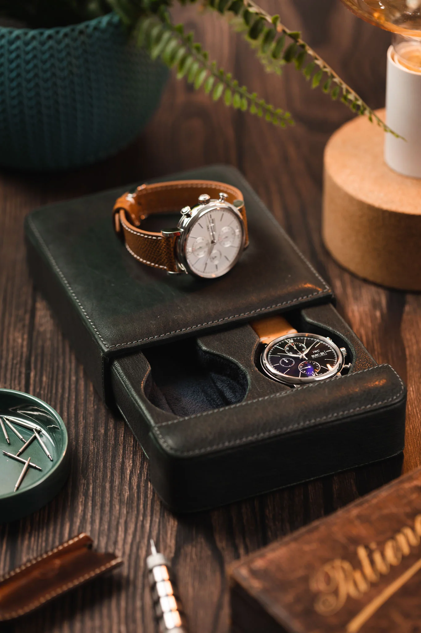 JPM 2-Watch Leather Sliding Storage Case in SPRUCE GREY - Image 9