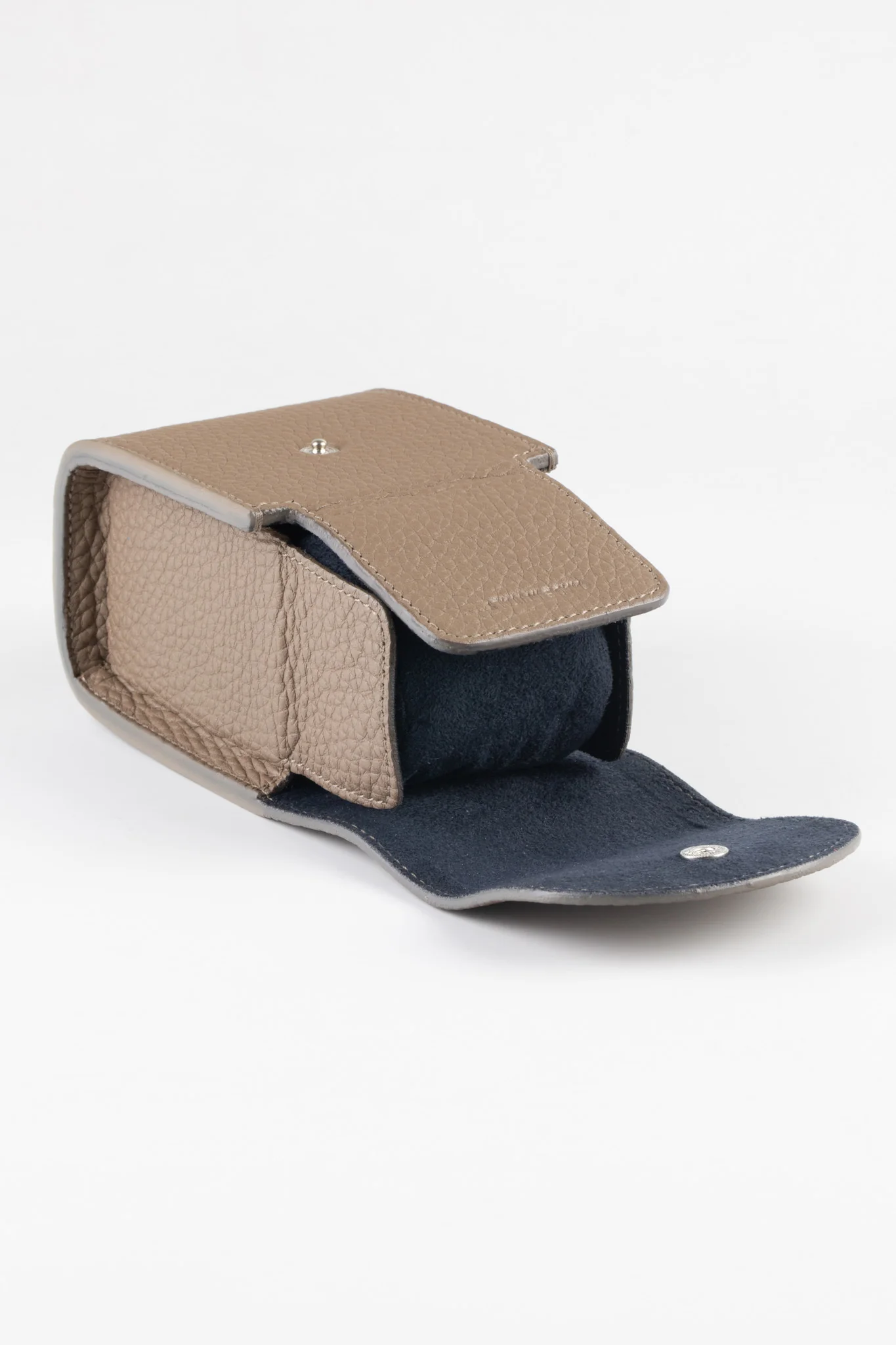 JPM Cubo Single Watch Travel Case in TAUPE - Image 3