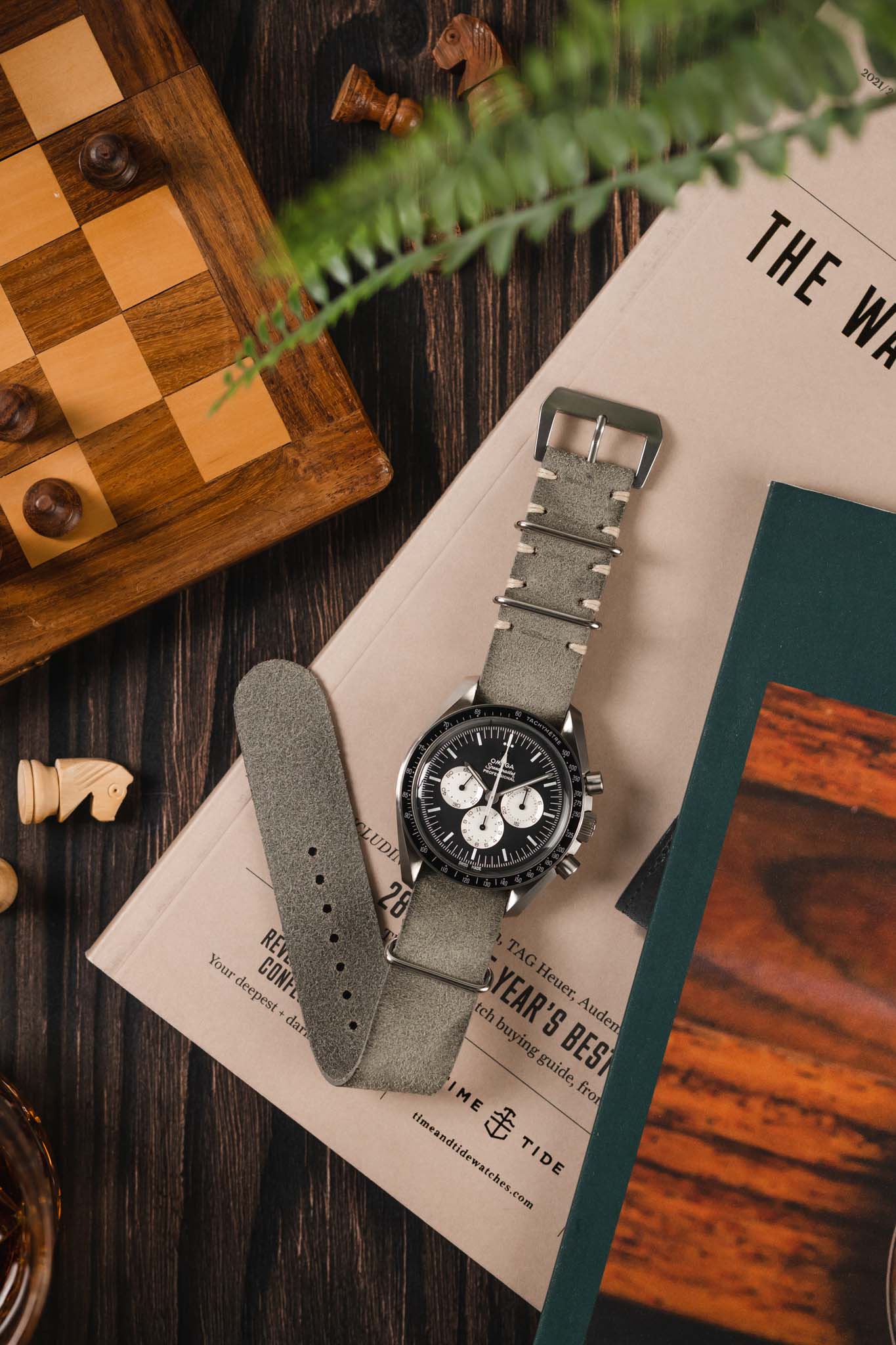 JPM Italian Leather One-Piece Watch Strap in TASSO GREY - Image 5