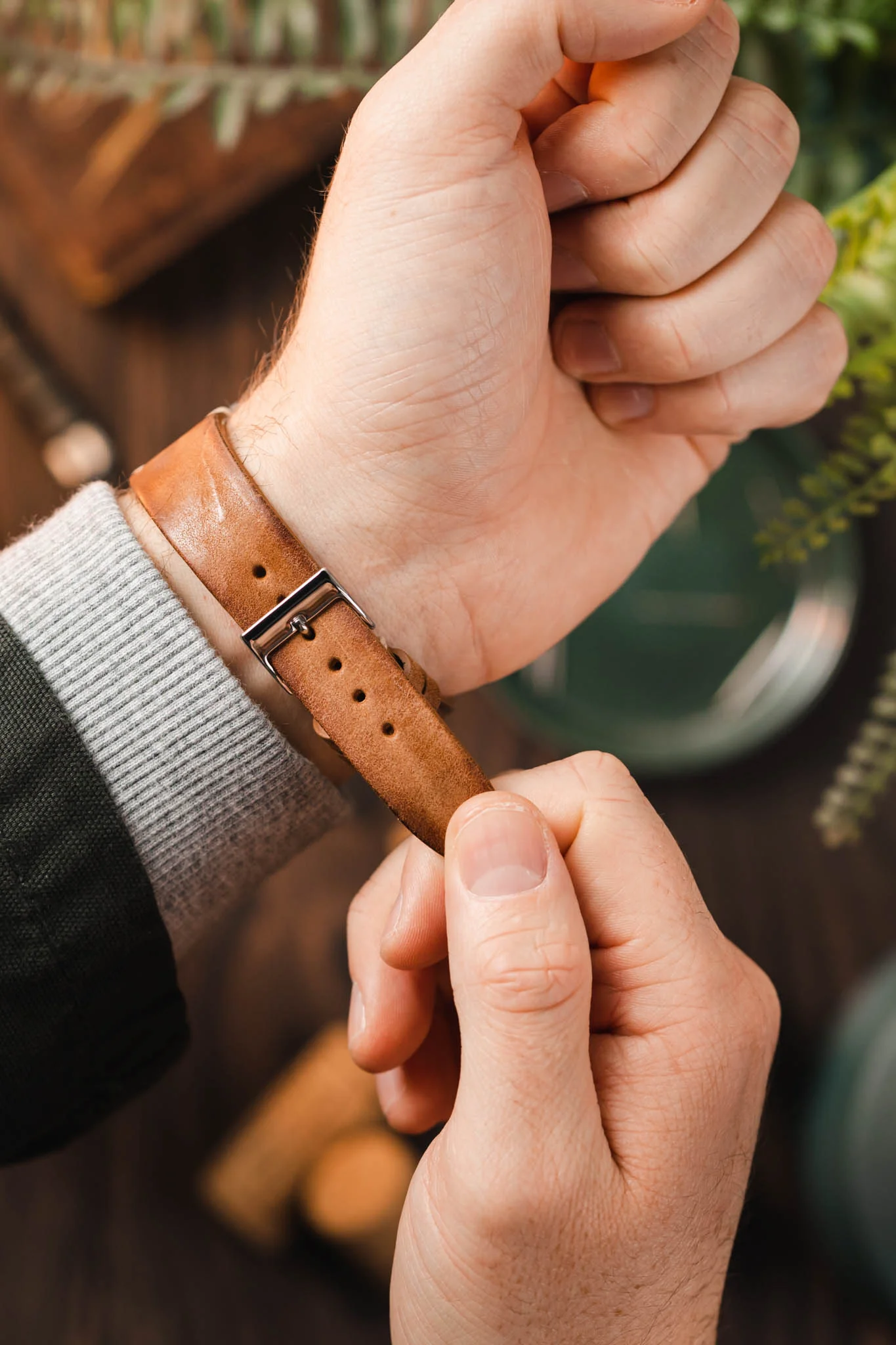 JPM Italian Vintage Leather Watch Strap in MID BROWN - Image 5
