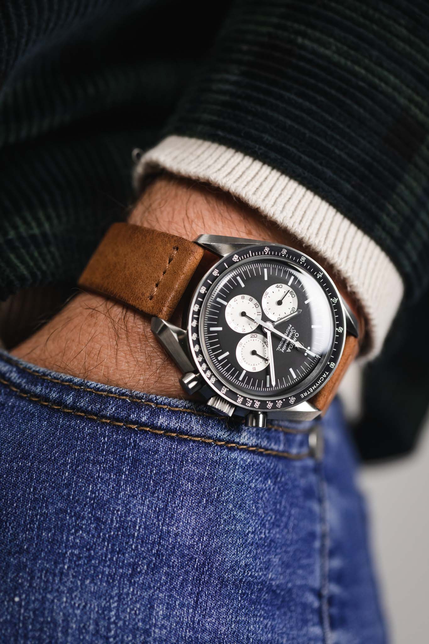 JPM Italian Vintage Leather Watch Strap with Tonal Stitch in MID BROWN - Image 5