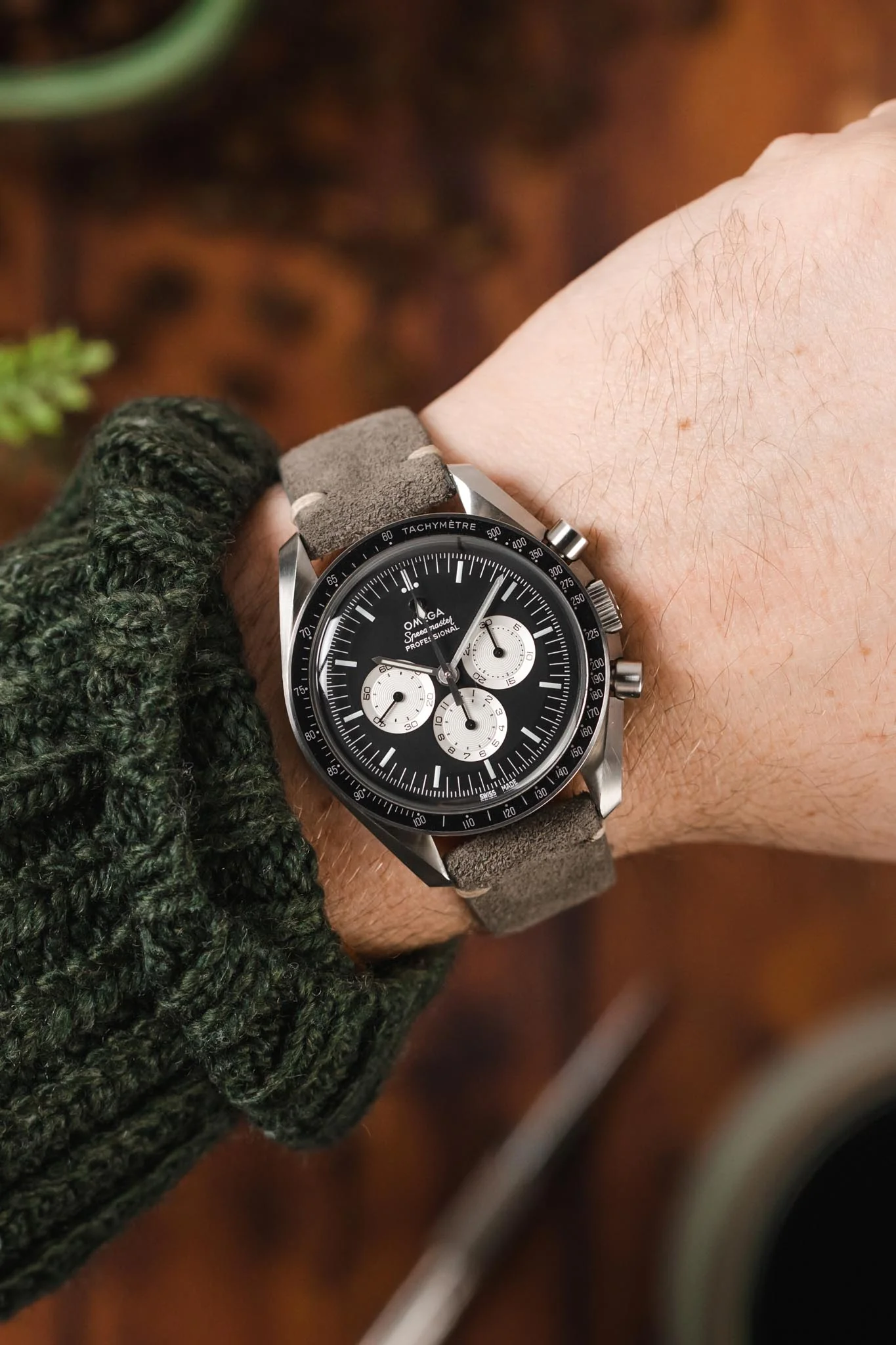 JPM Italian Vintage Suede Leather Watch Strap in STONE GREY - Image 2