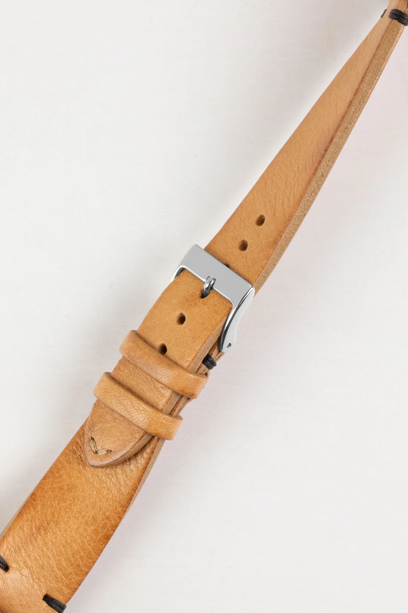 JPM NERO Vintage Leather Watch Strap in HONEY - Image 4