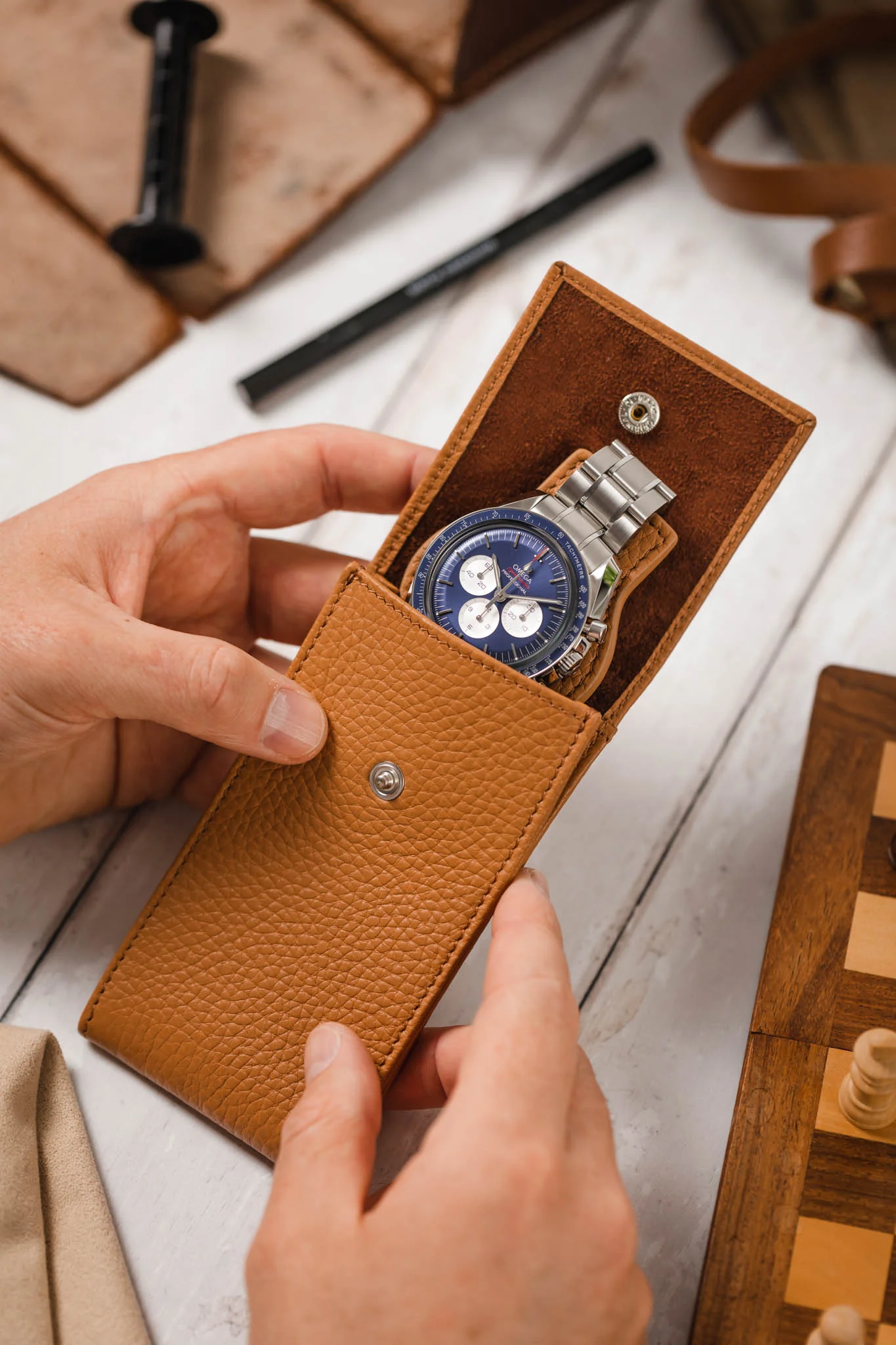 JPM Luxe Leather Watch Travel Pouch in CAMEL - Image 4