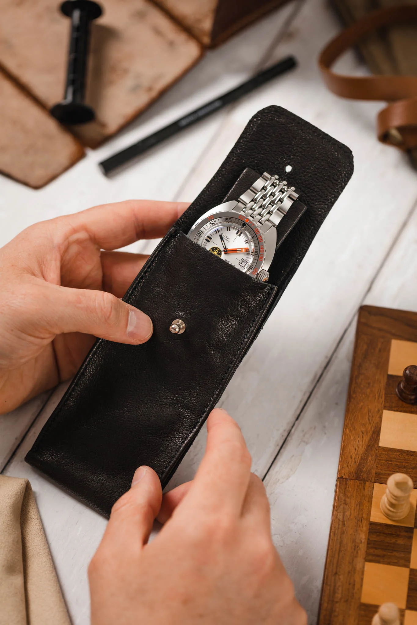 JPM Single Watch Leather Travel Pouch in BLACK - Image 4