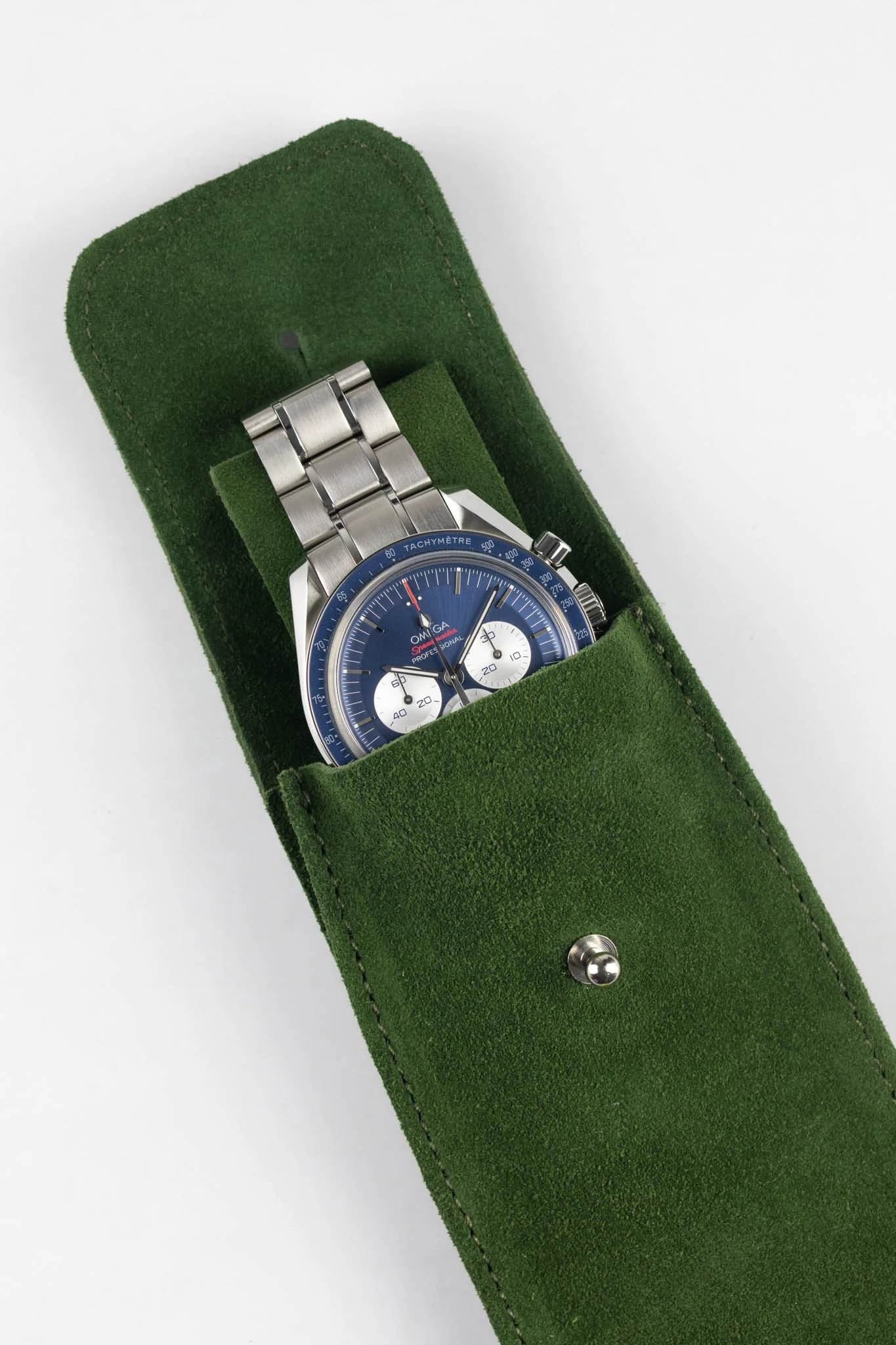 JPM Single Watch Vintage Suede Travel Pouch in MOSS GREEN - Image 5