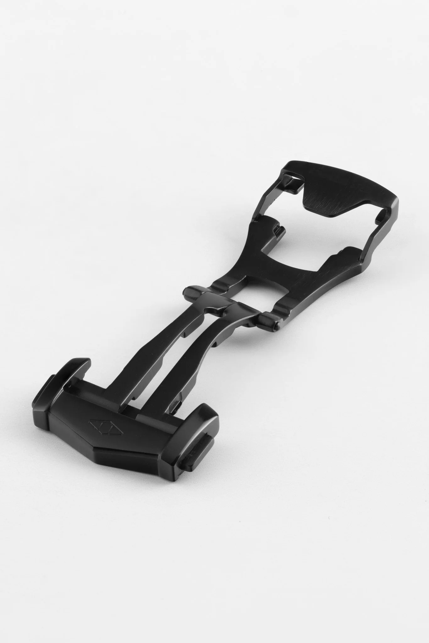 Artem Straps Loop-less™ Deployment Clasp – Diamond-Like Carbon - Image 5